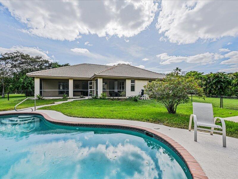 8671 155th, Palm Beach Gardens FL 33418
