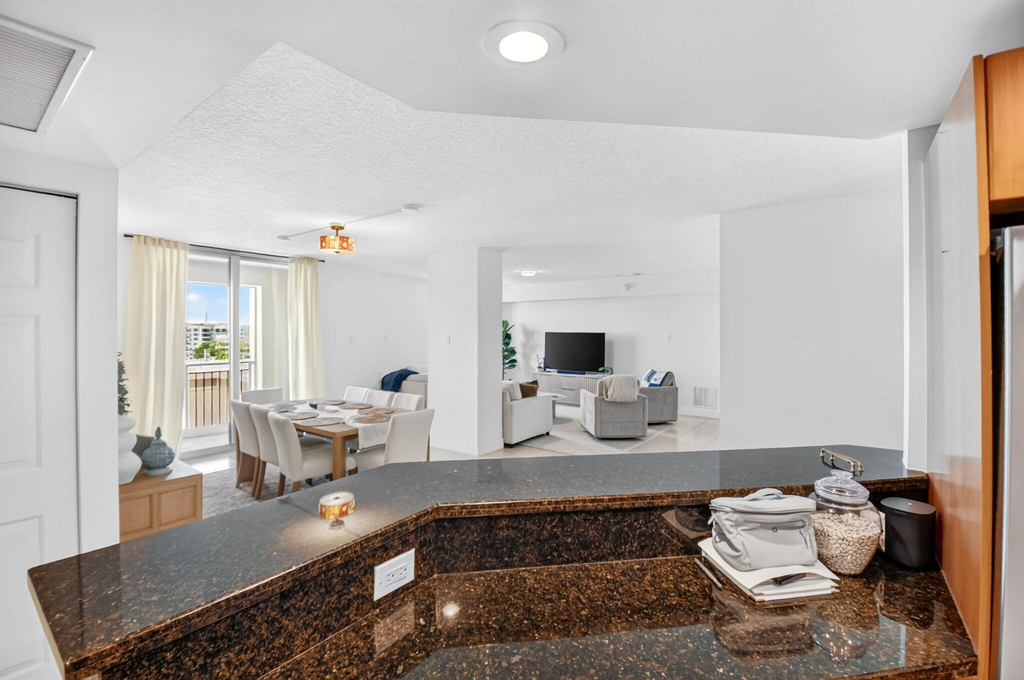 610 Clematis #700, West Palm Beach FL 33401
