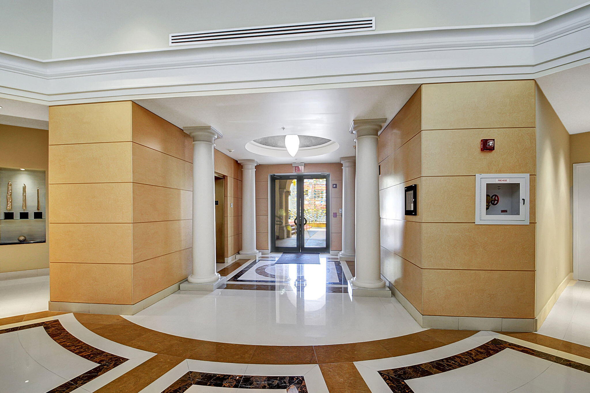 610 Clematis #700, West Palm Beach FL 33401