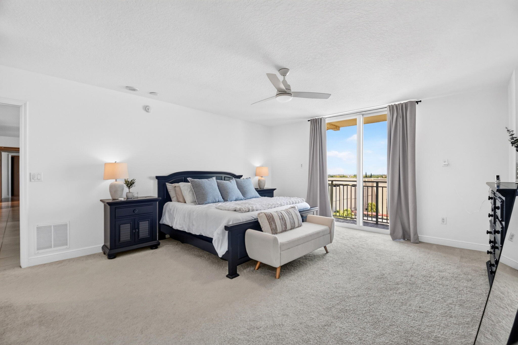 610 Clematis #700, West Palm Beach FL 33401