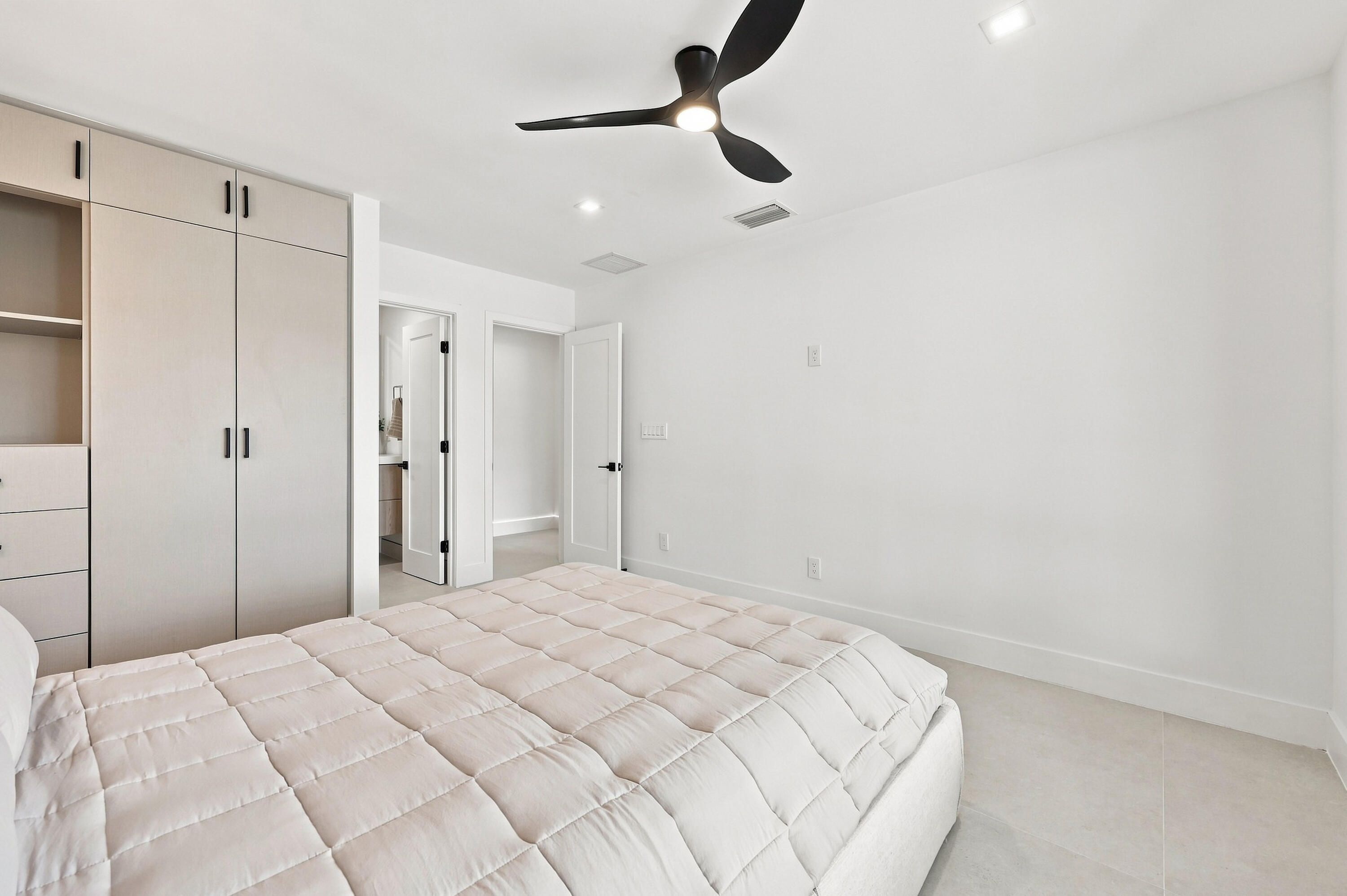 11181 Boca Woods, Boca Raton FL 33428