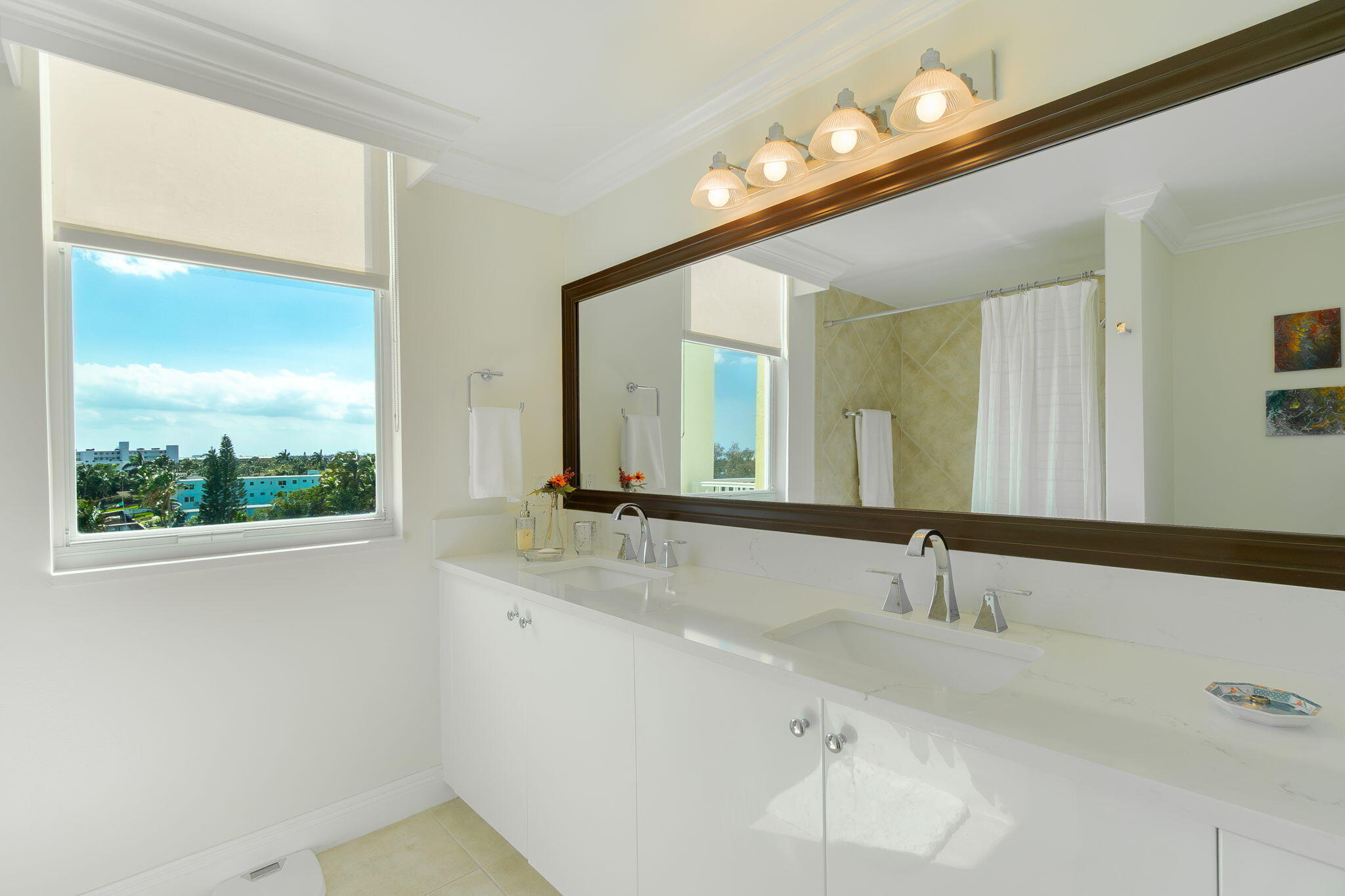 806 E Windward #524, Lantana FL 33462