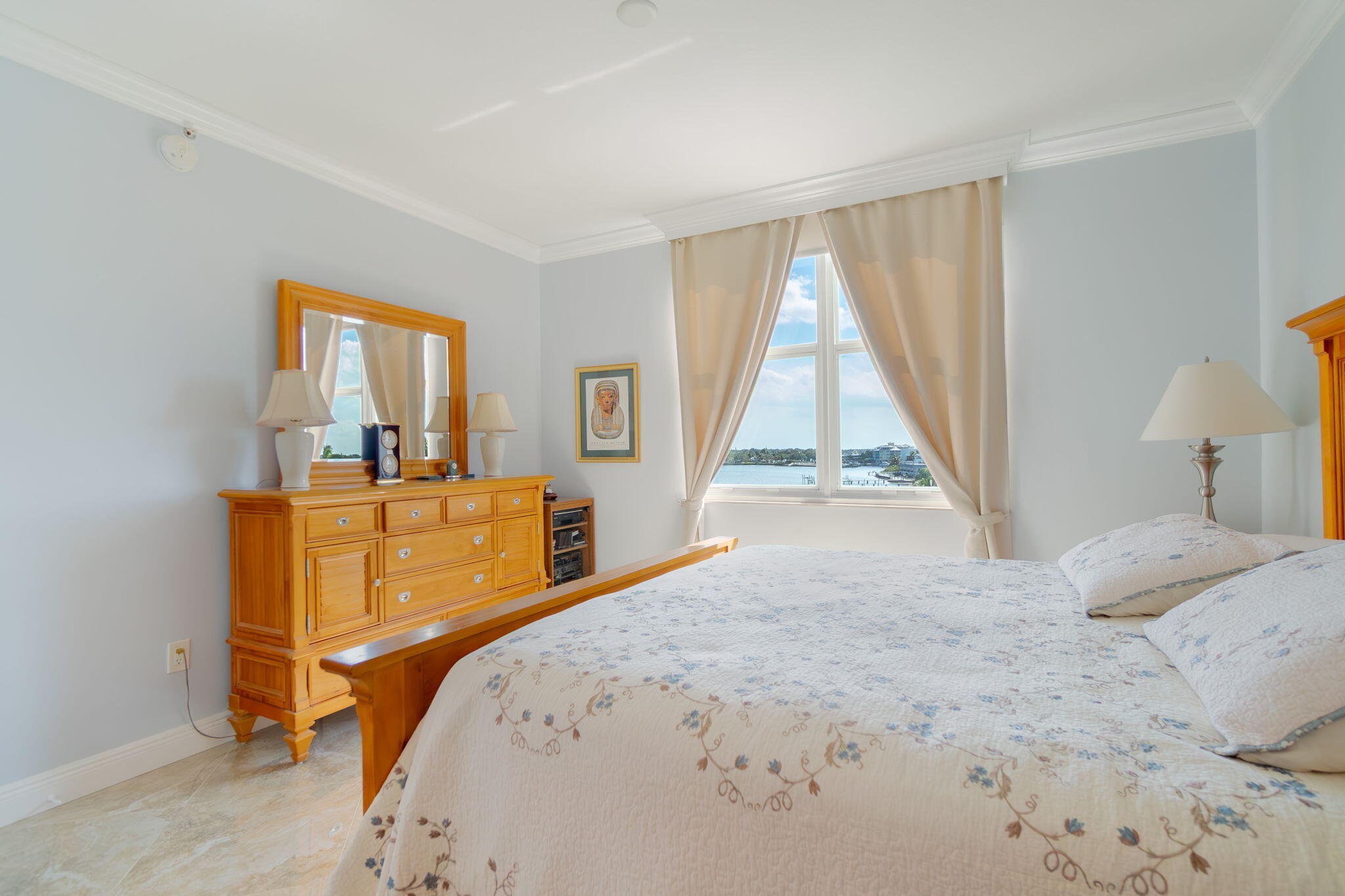 806 E Windward #524, Lantana FL 33462