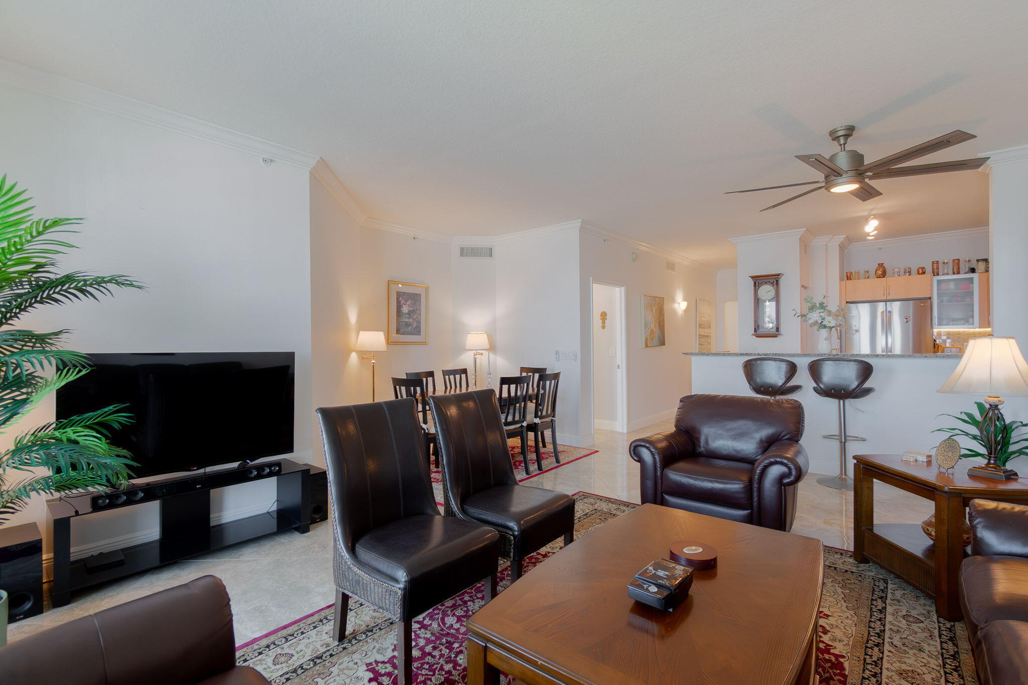 806 E Windward #524, Lantana FL 33462