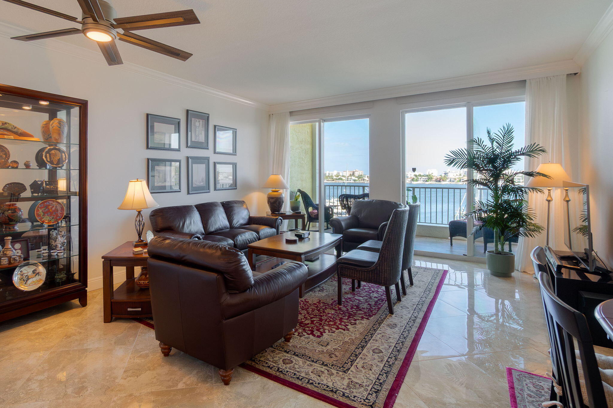 806 E Windward #524, Lantana FL 33462