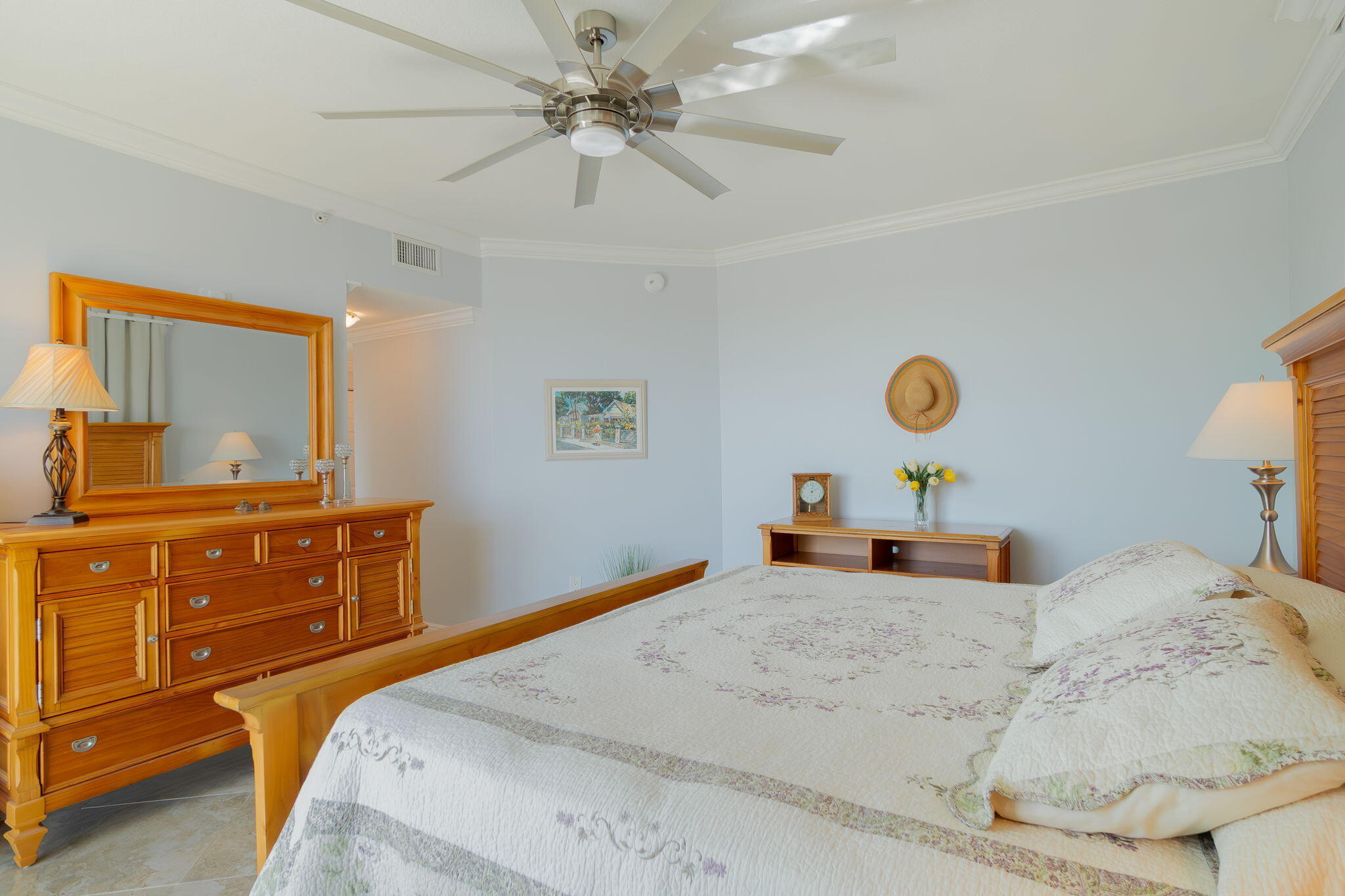 806 E Windward #524, Lantana FL 33462