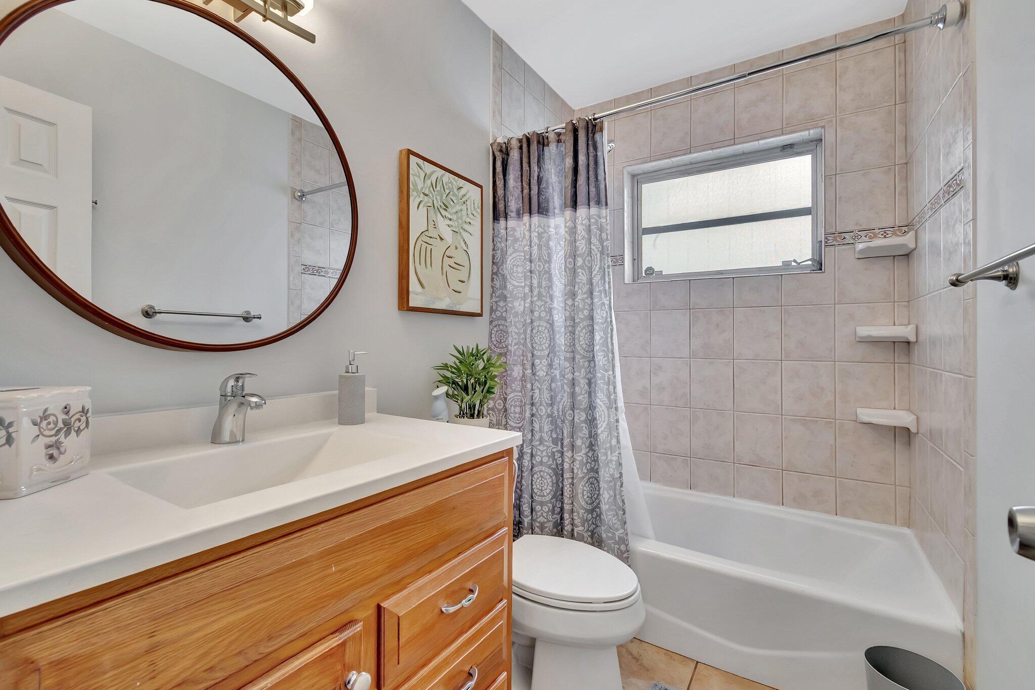 577 SW 24th, Boynton Beach FL 33435