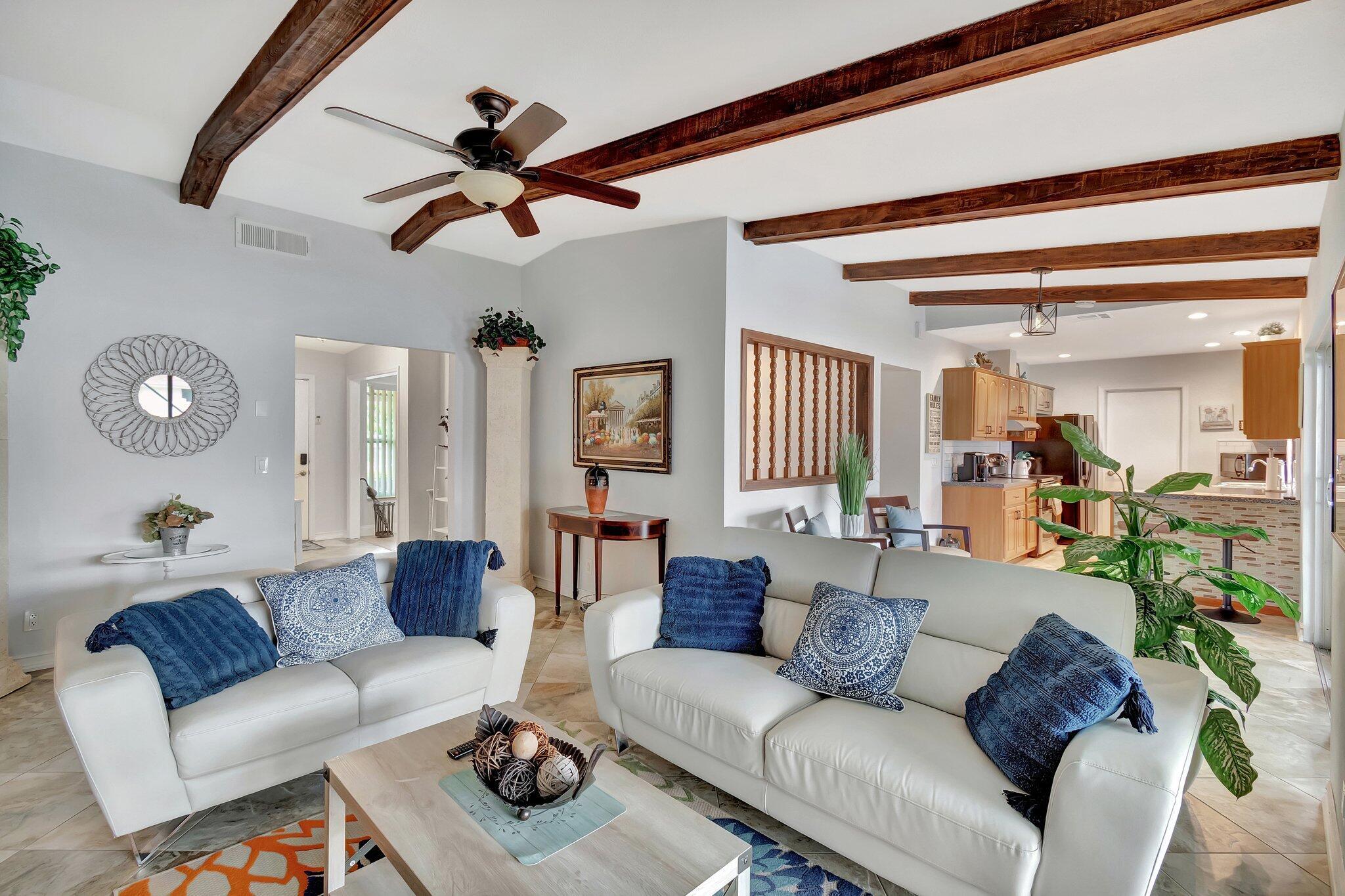 577 SW 24th, Boynton Beach FL 33435