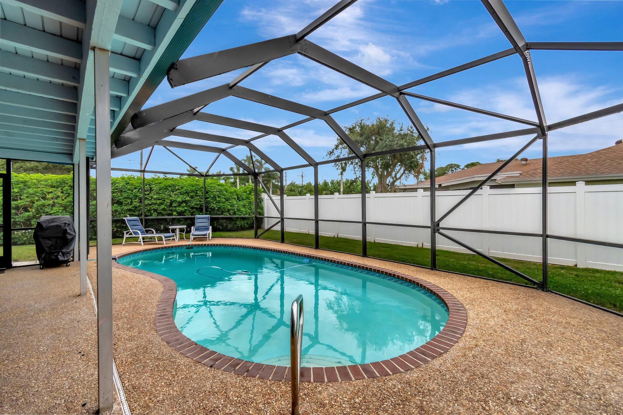 577 SW 24th, Boynton Beach FL 33435
