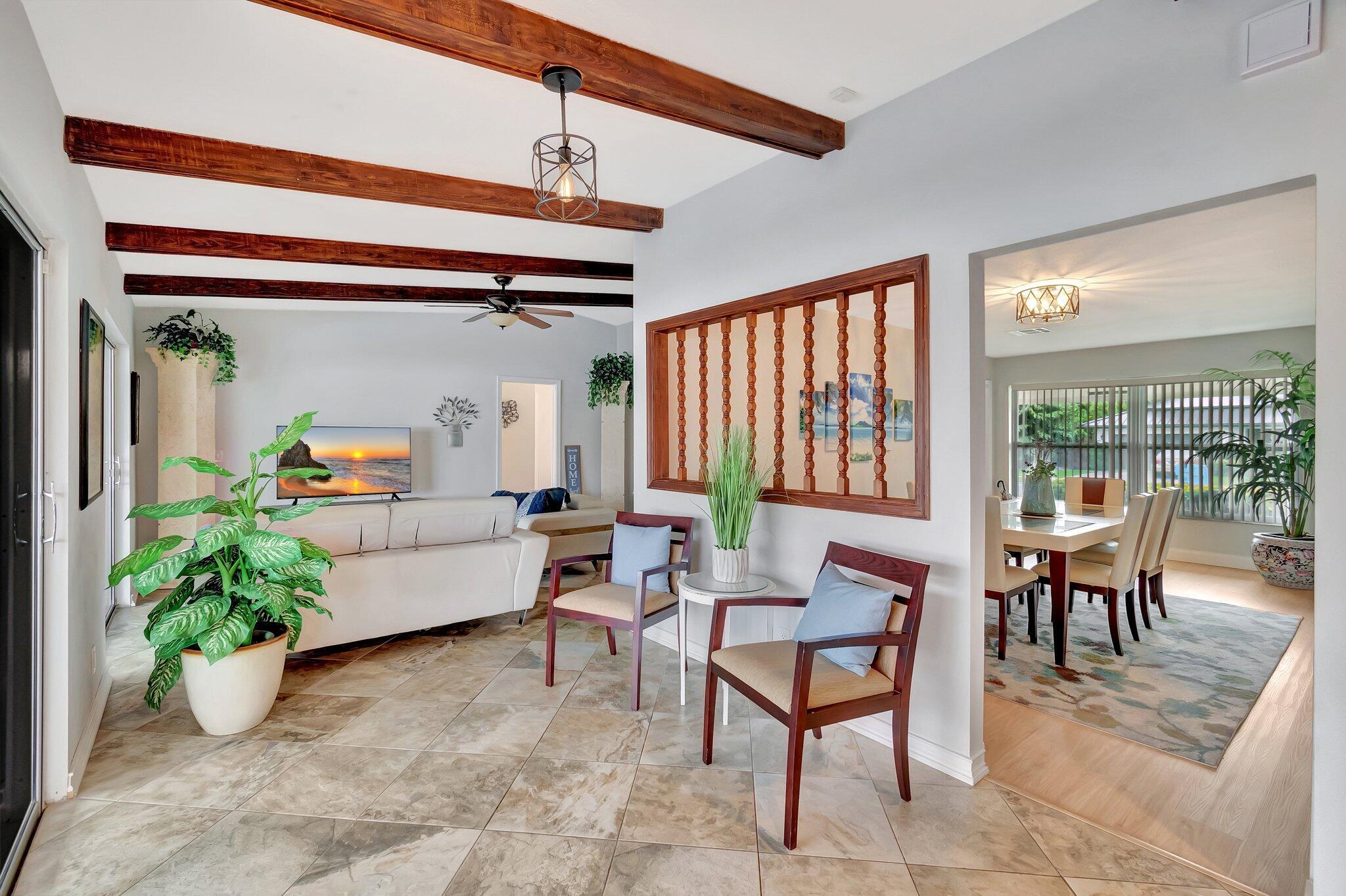 577 SW 24th, Boynton Beach FL 33435