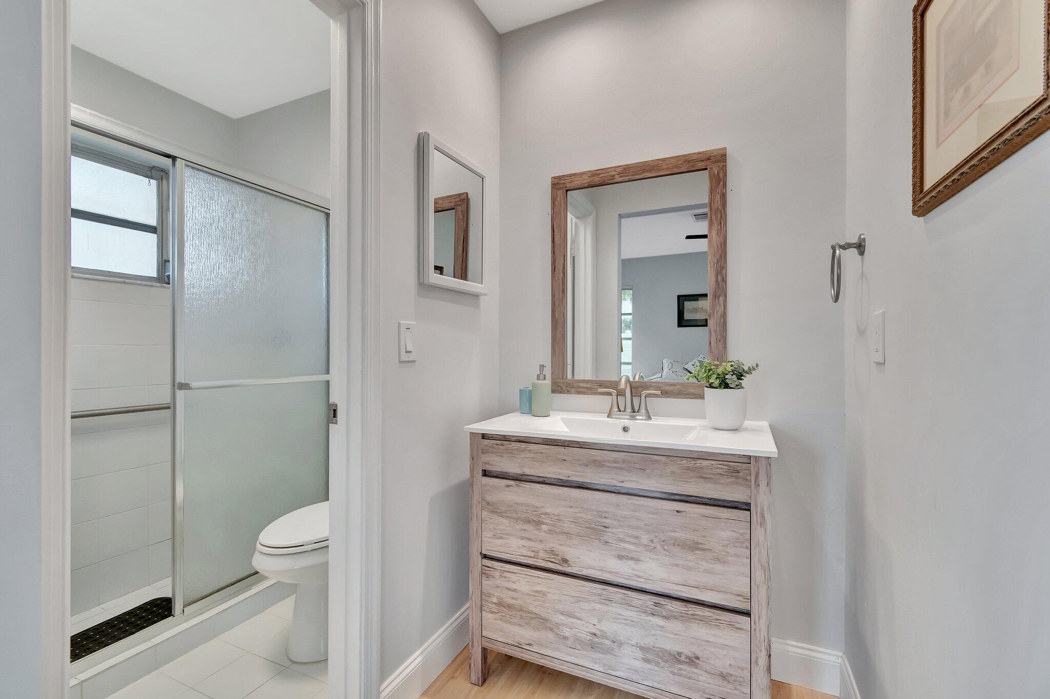 577 SW 24th, Boynton Beach FL 33435