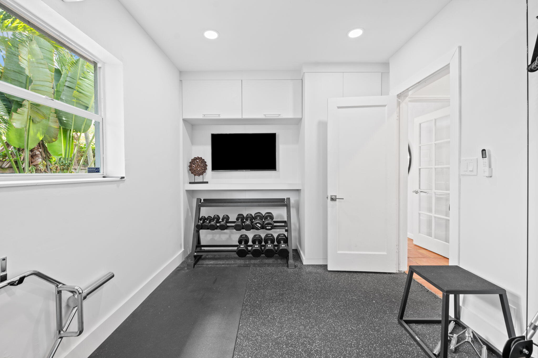 1627 NE 17TH, Fort Lauderdale FL 33305