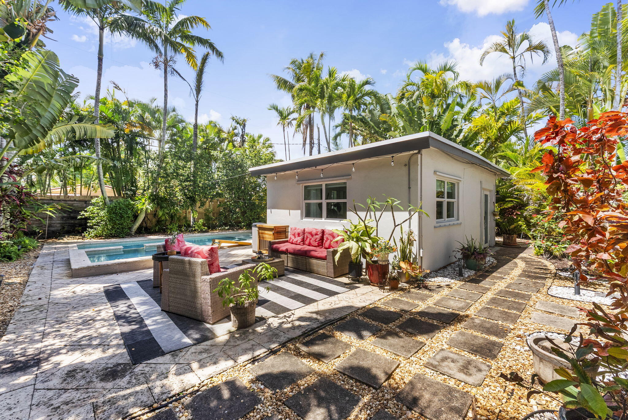 1627 NE 17TH, Fort Lauderdale FL 33305