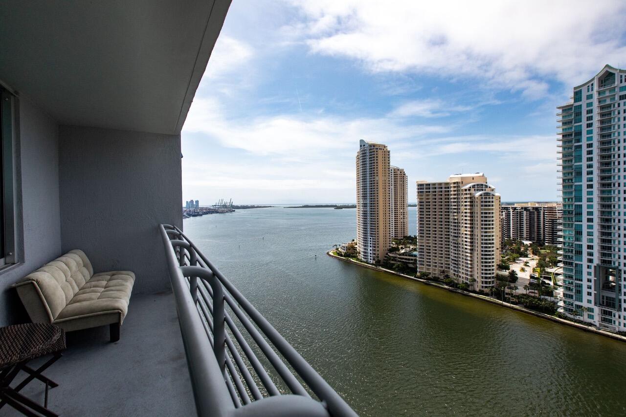 325 S Biscayne #2617, Miami FL 33131