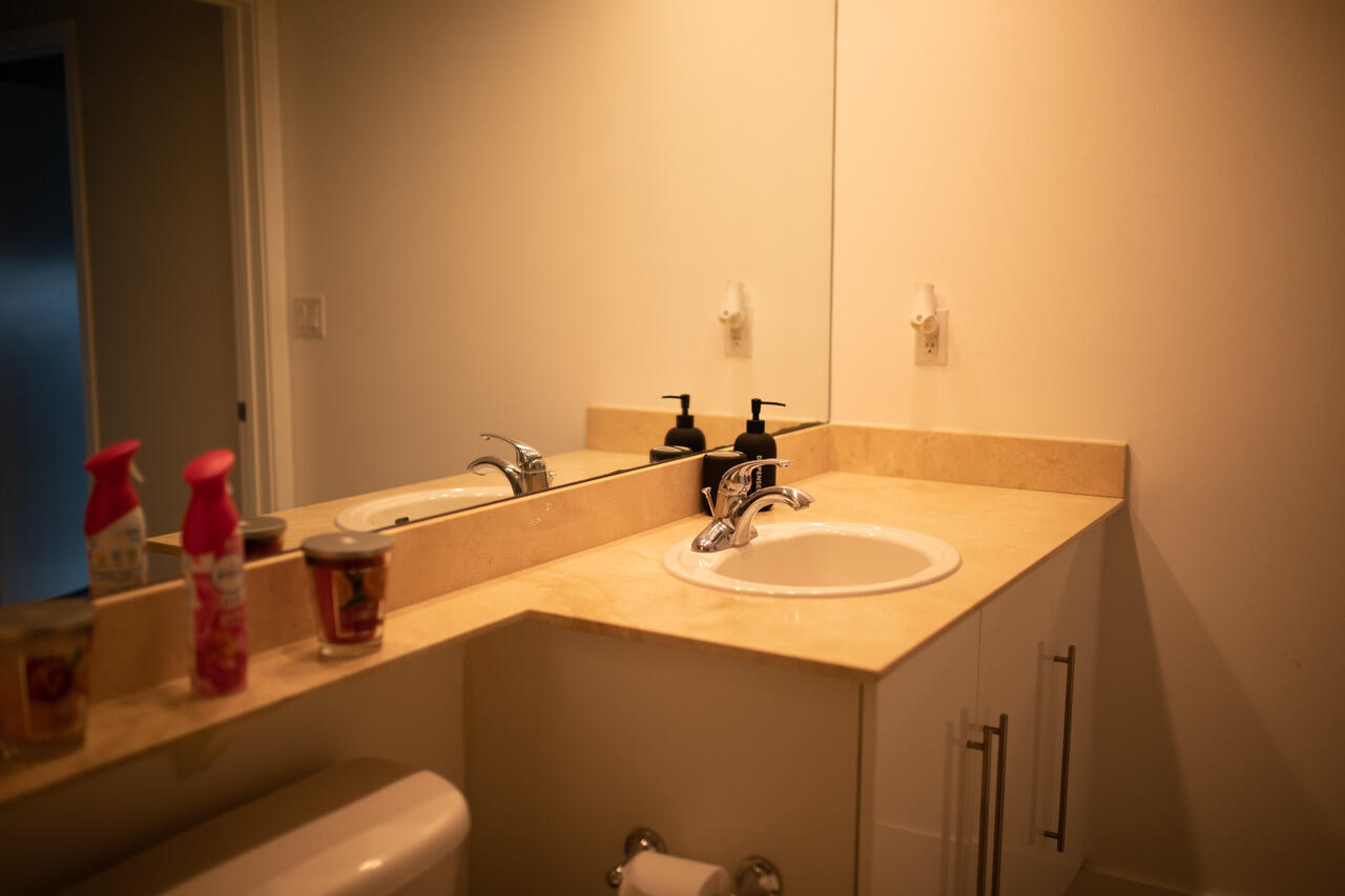 325 S Biscayne #2617, Miami FL 33131