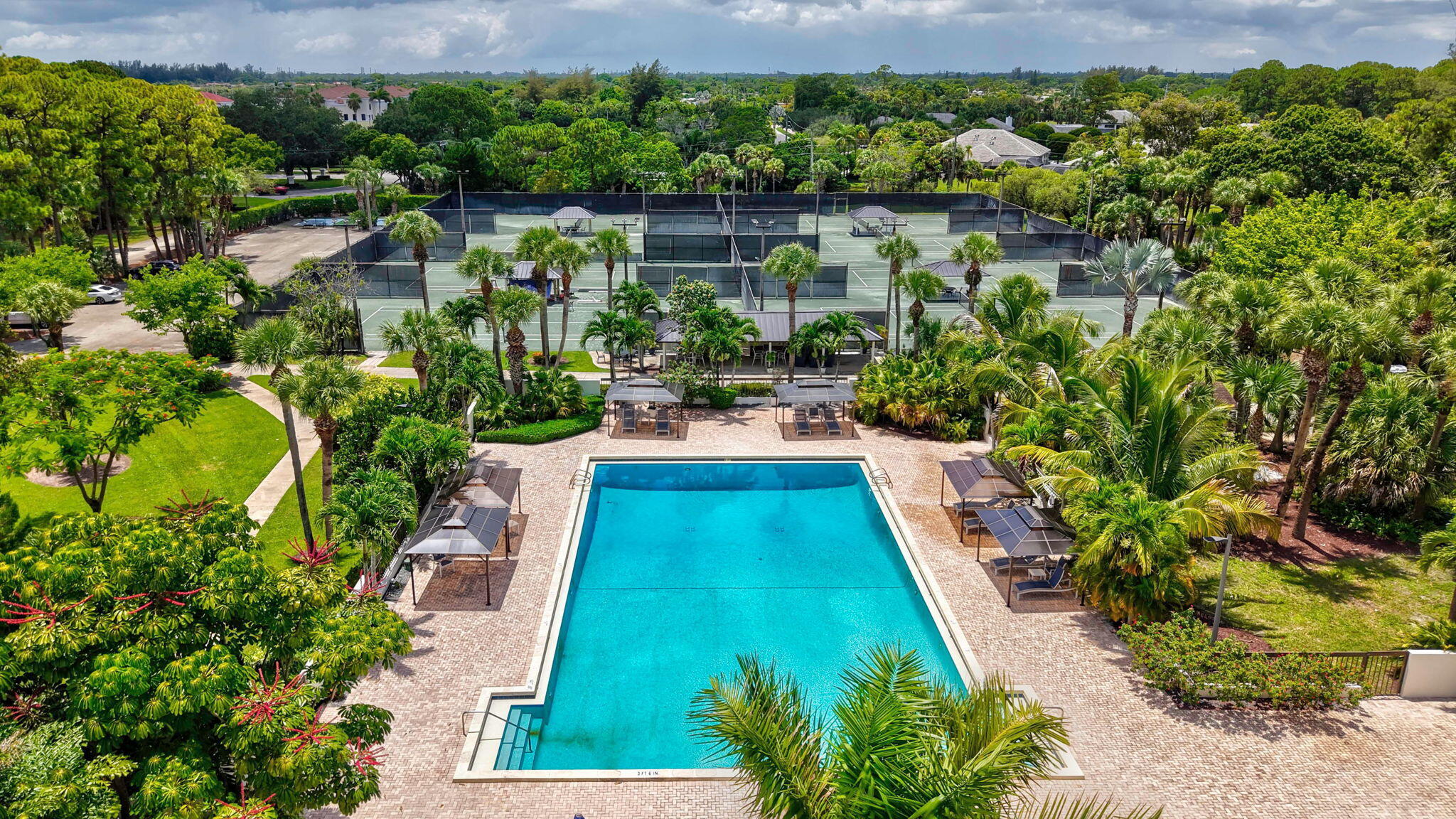 944 Dickens, West Palm Beach FL 33411