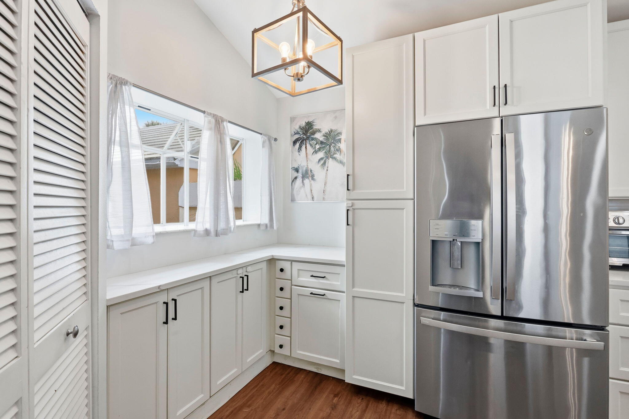 944 Dickens, West Palm Beach FL 33411