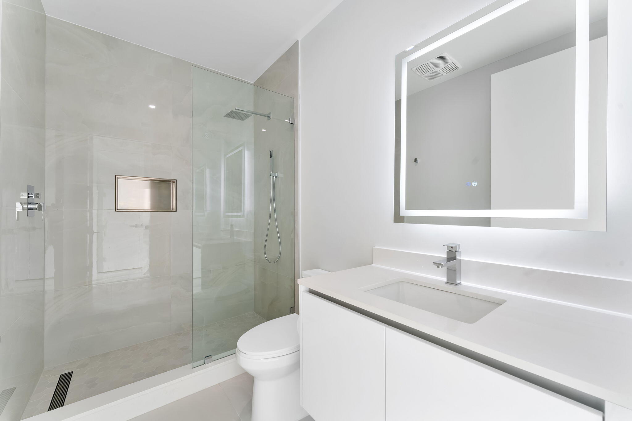220 Lake Shore #2223, Lake Park FL 33403