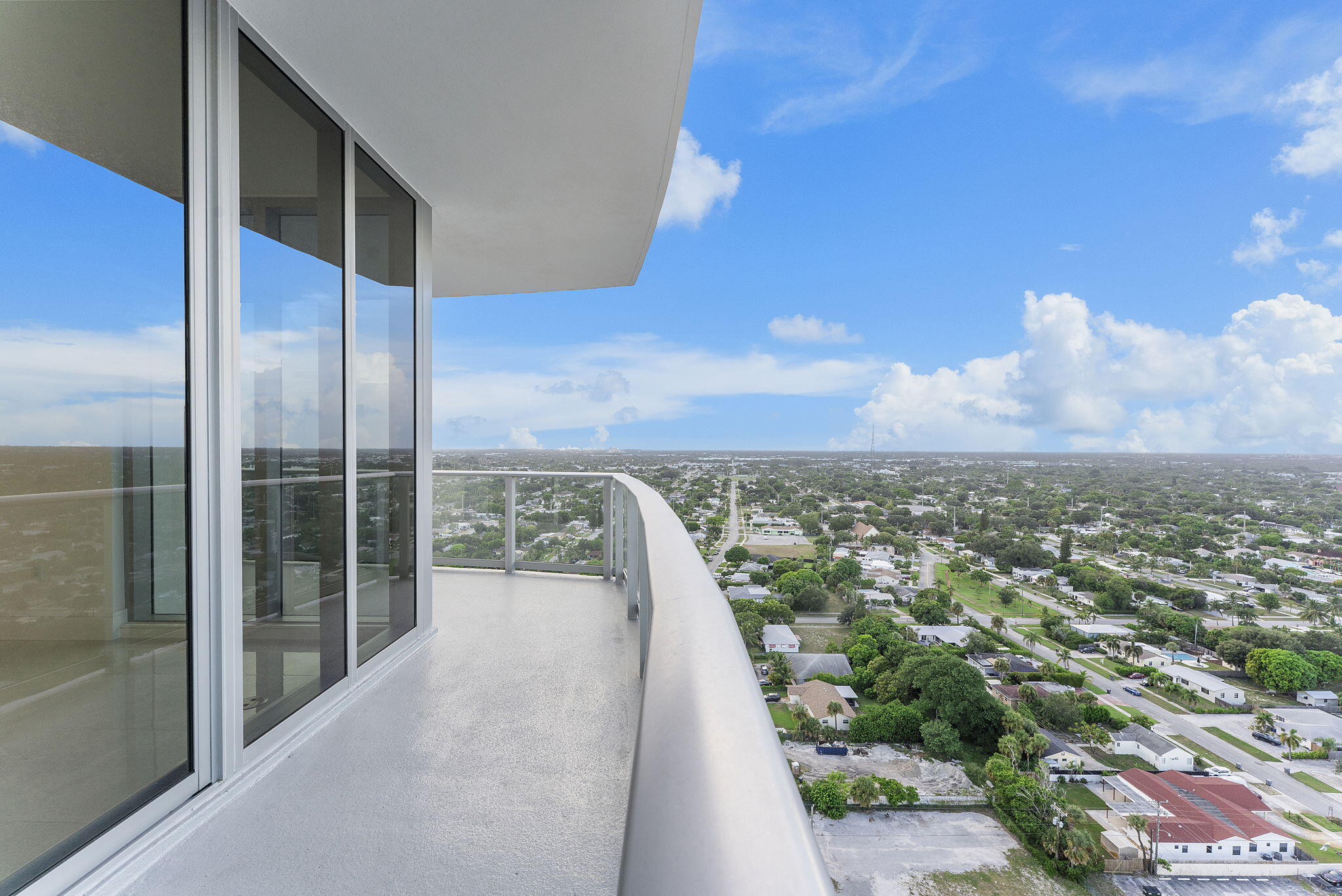 220 Lake Shore #2223, Lake Park FL 33403