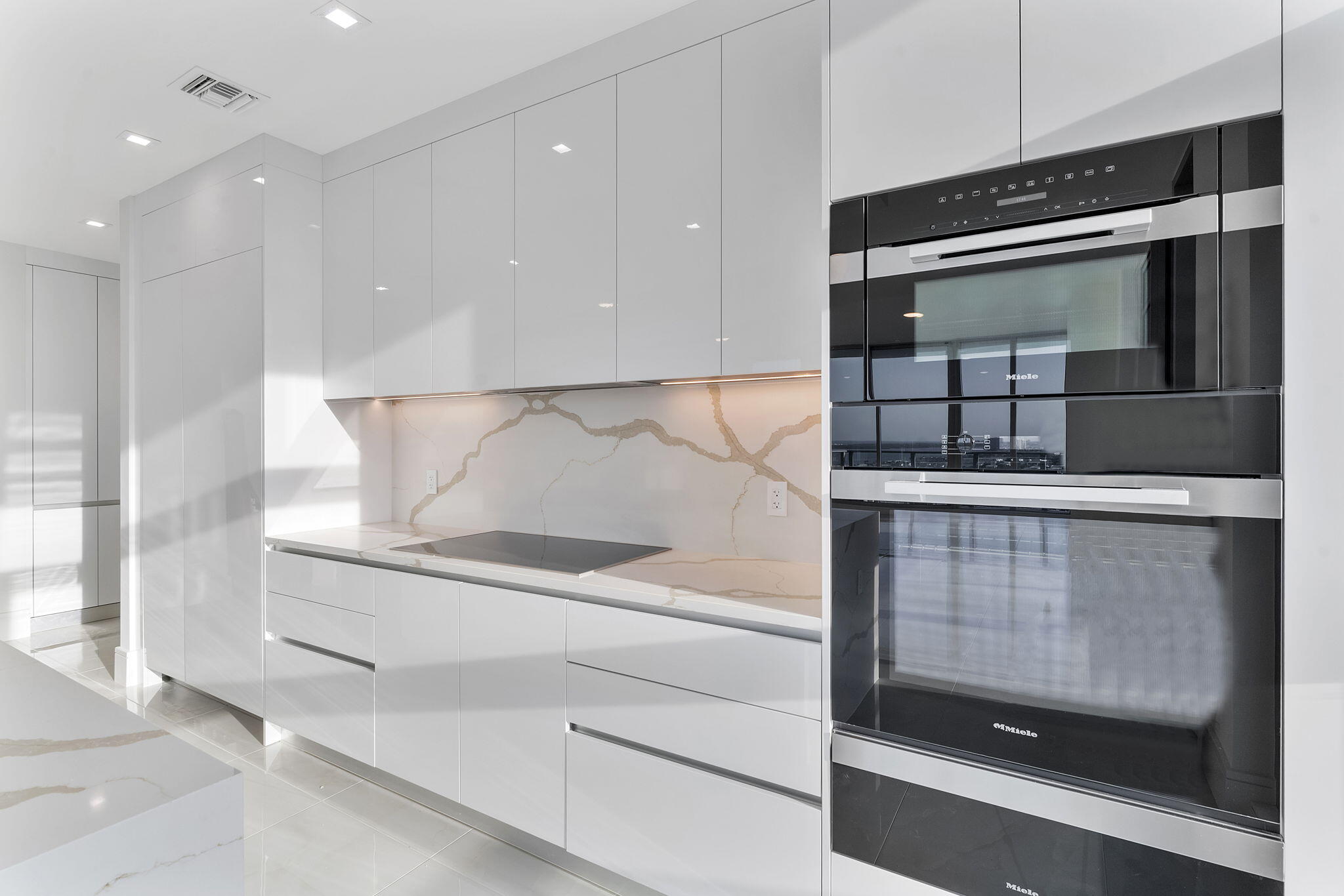 220 Lake Shore #2223, Lake Park FL 33403