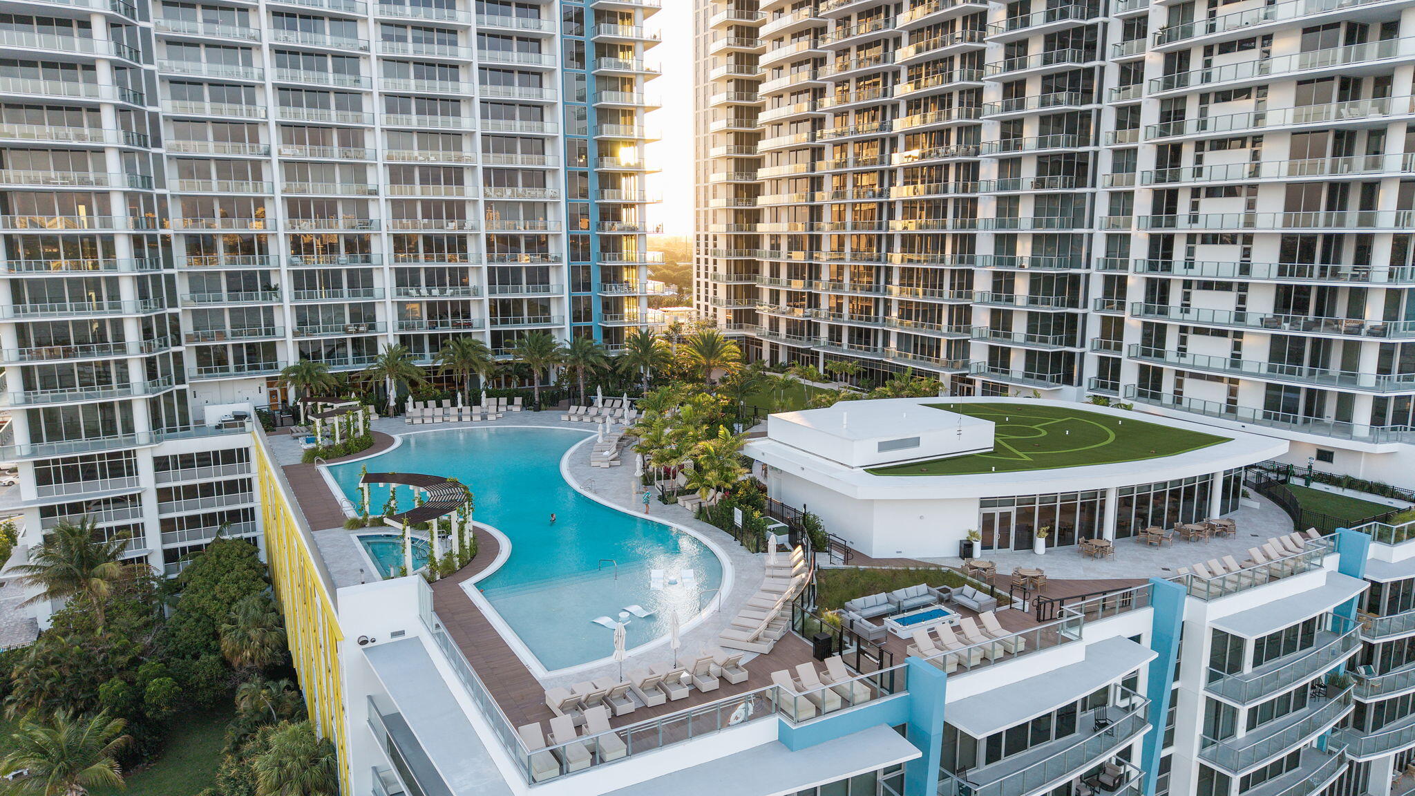 220 Lake Shore #2223, Lake Park FL 33403