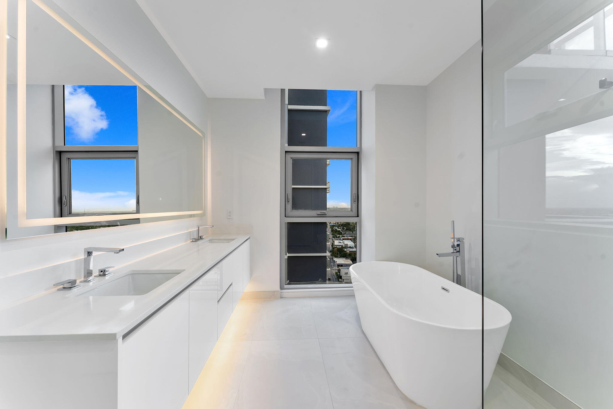 220 Lake Shore #2223, Lake Park FL 33403