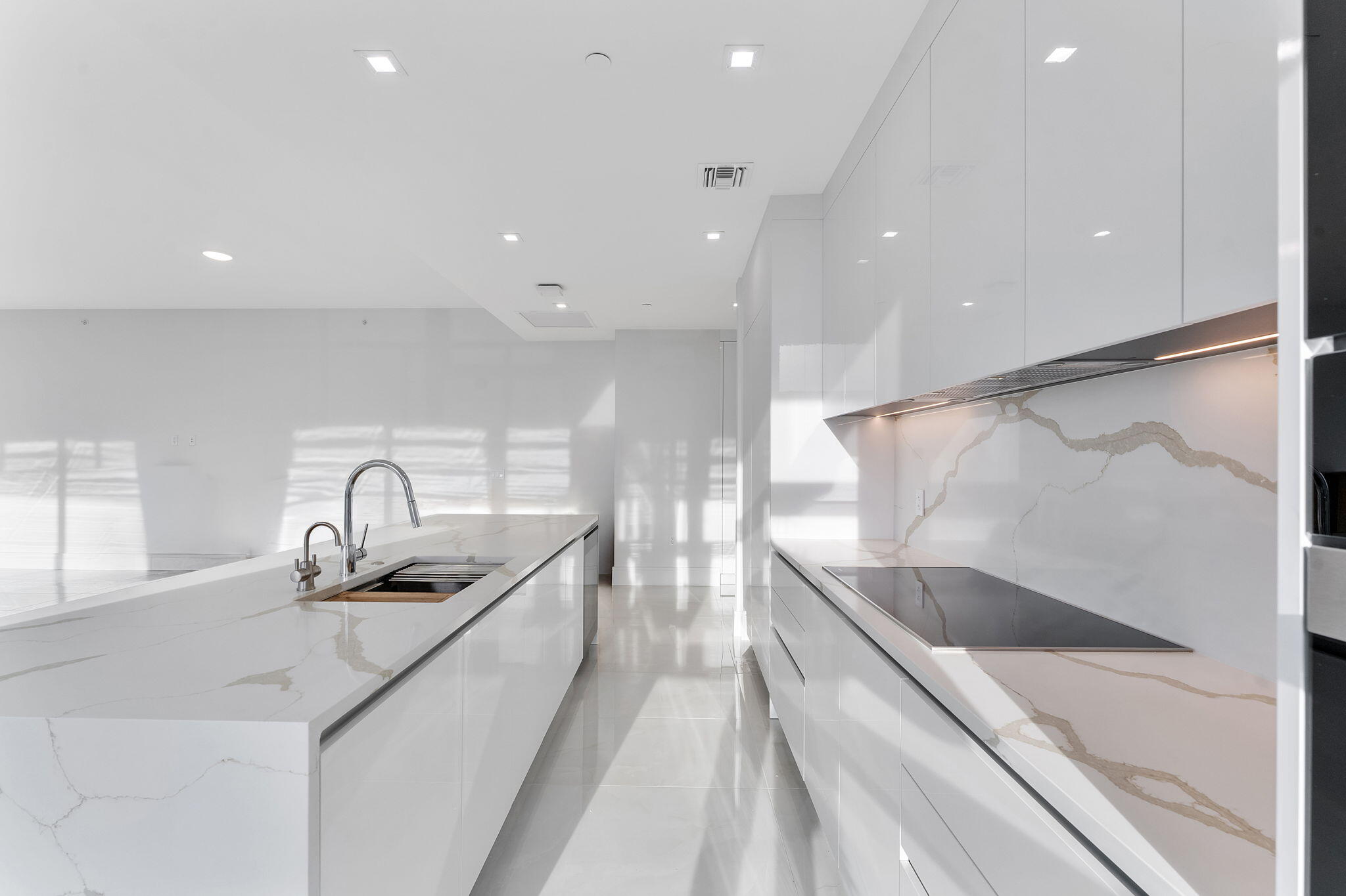 220 Lake Shore #2223, Lake Park FL 33403