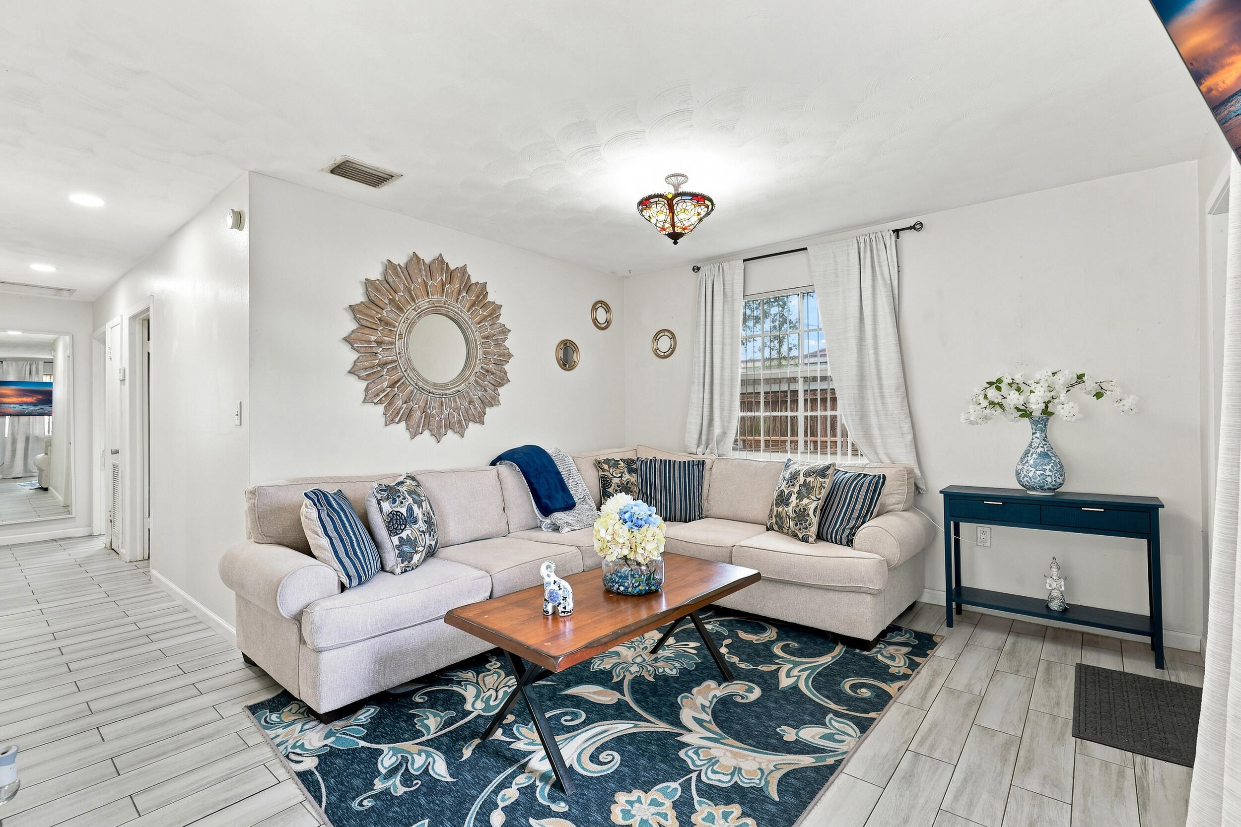3239 DOLAN, Palm Springs FL 33406