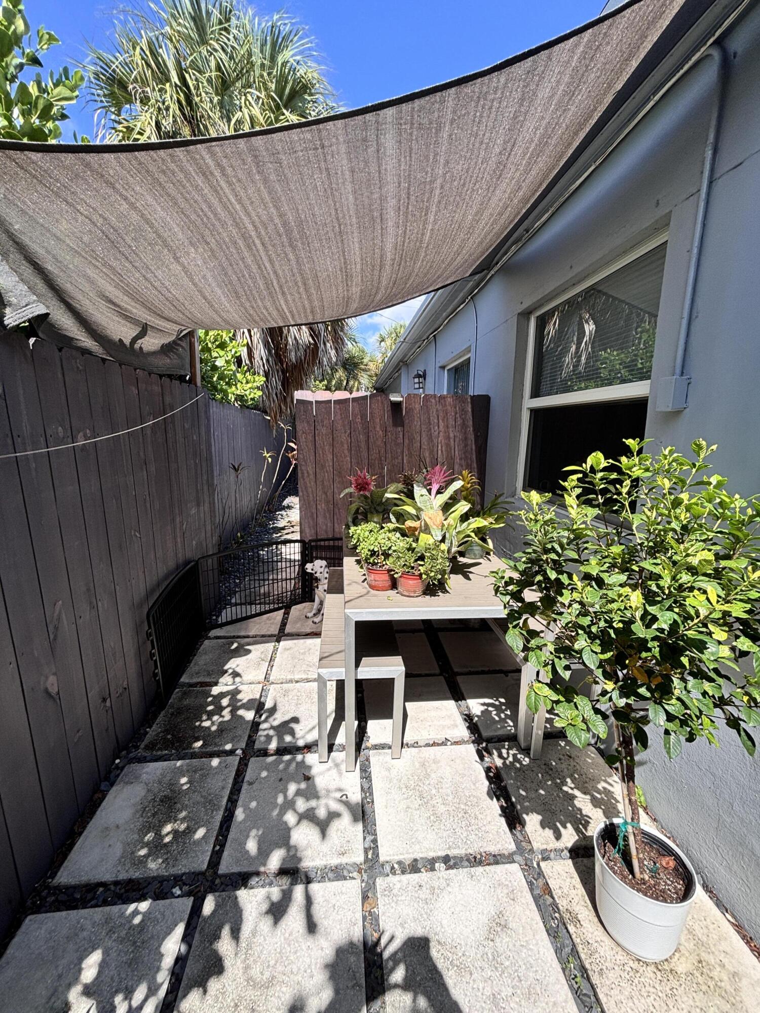 1345 NE 15TH #1, Fort Lauderdale FL 33304