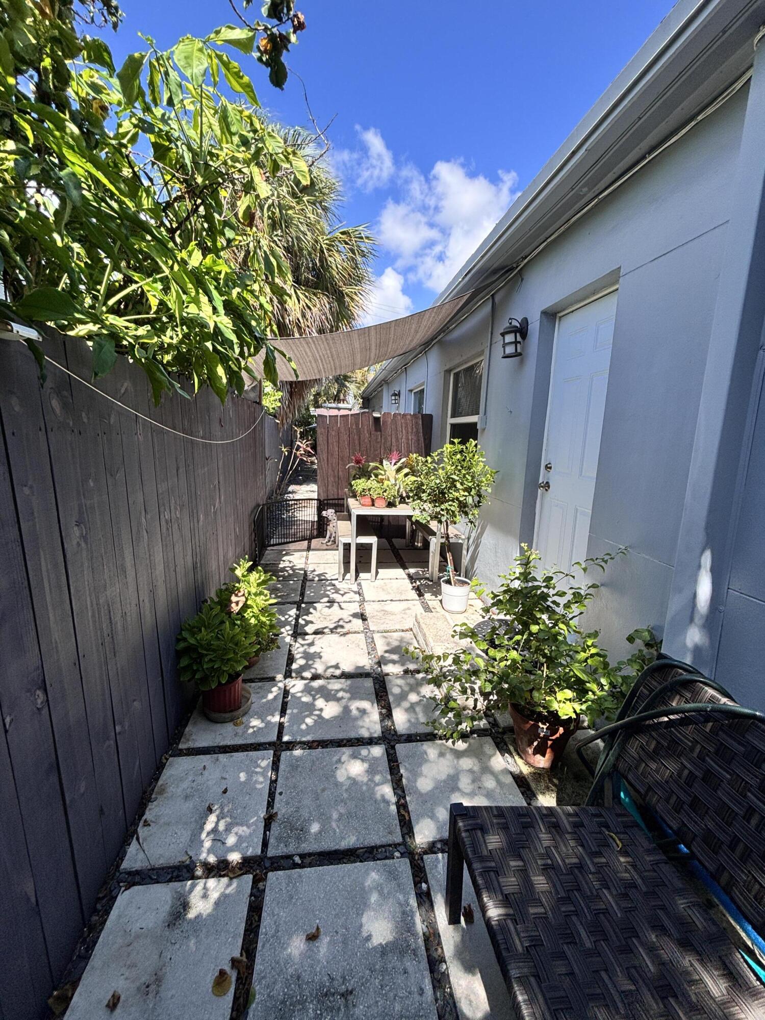 1345 NE 15TH #1, Fort Lauderdale FL 33304