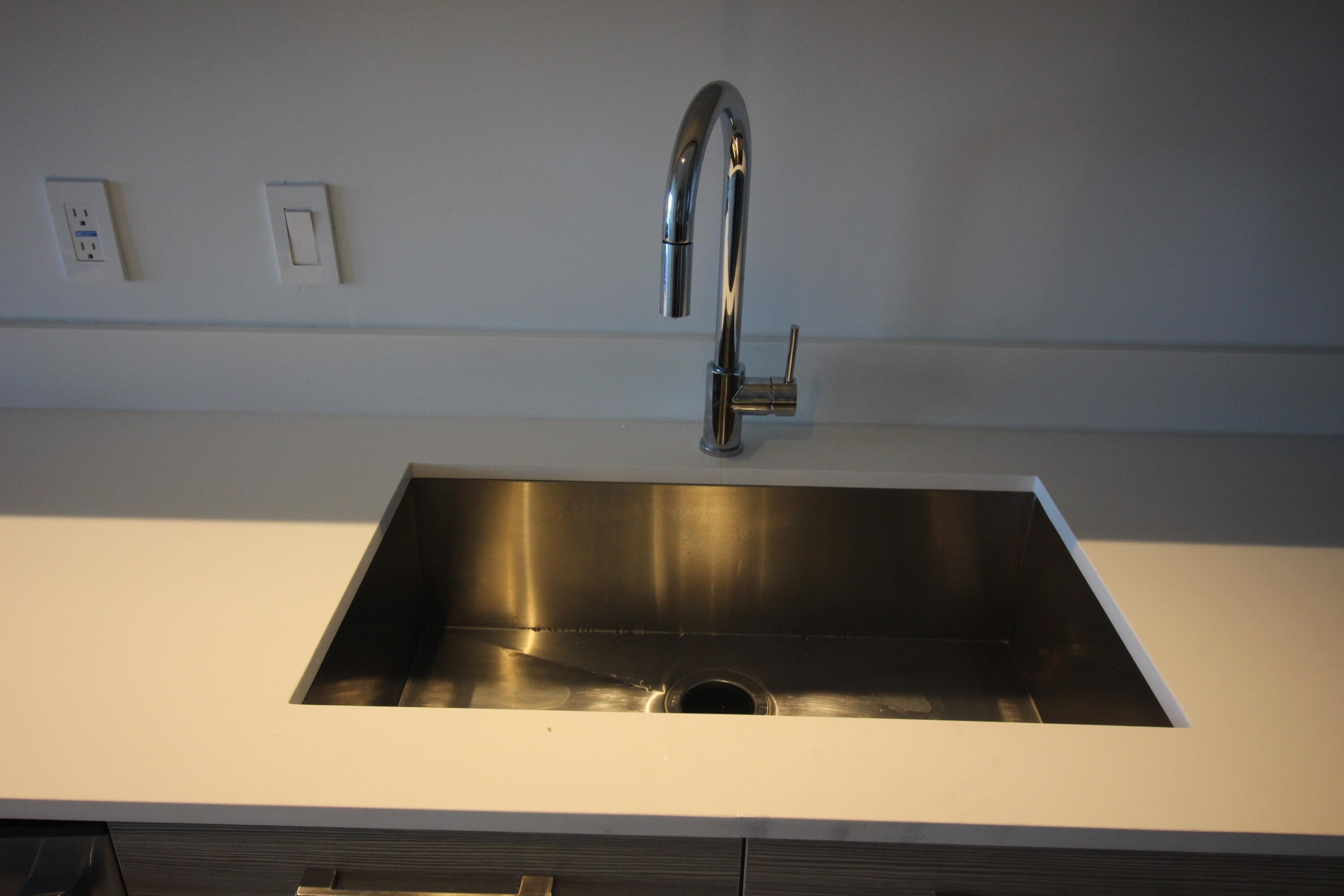 121 NE 34th #806A, Miami FL 33137