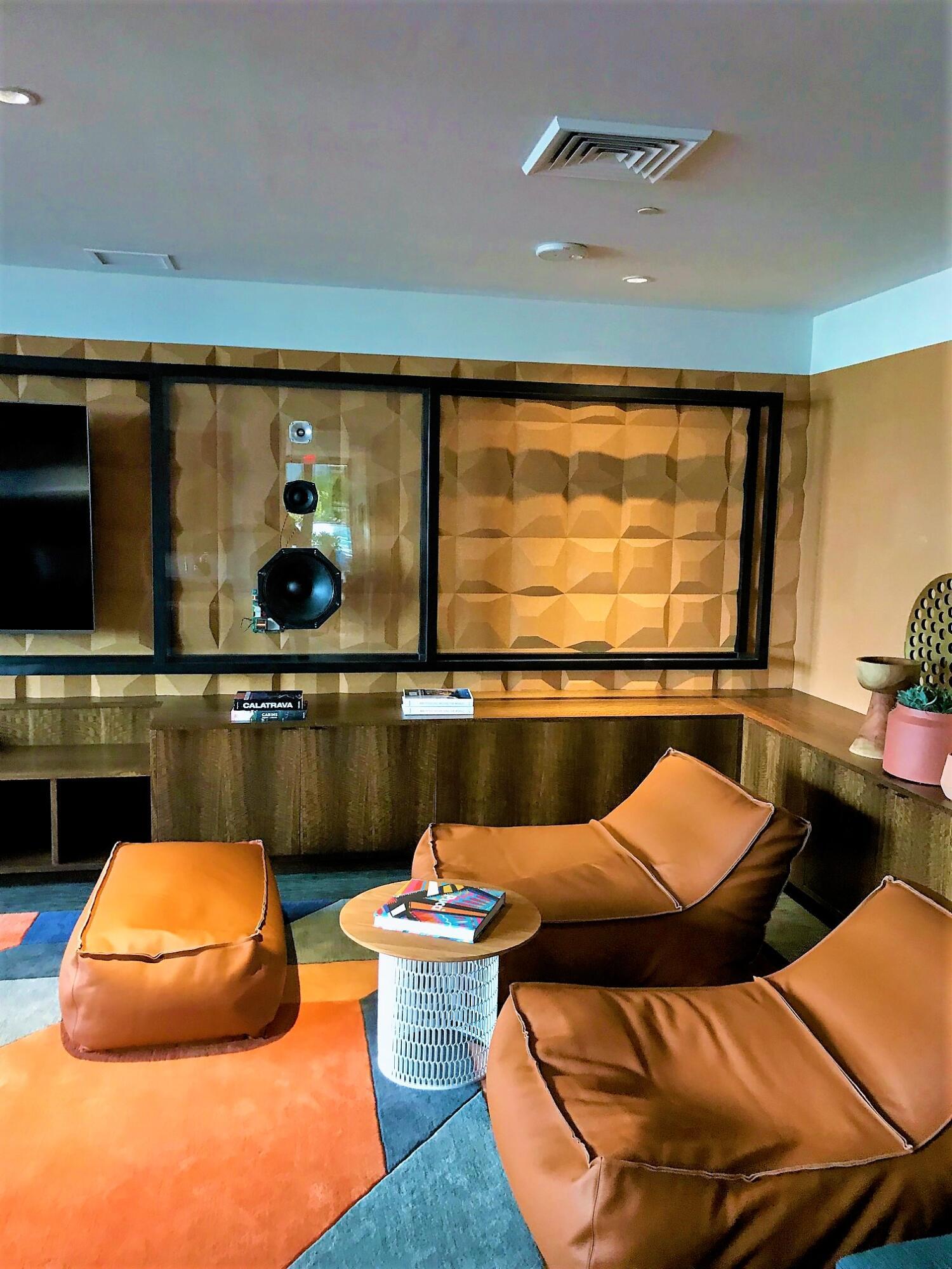121 NE 34th #806A, Miami FL 33137