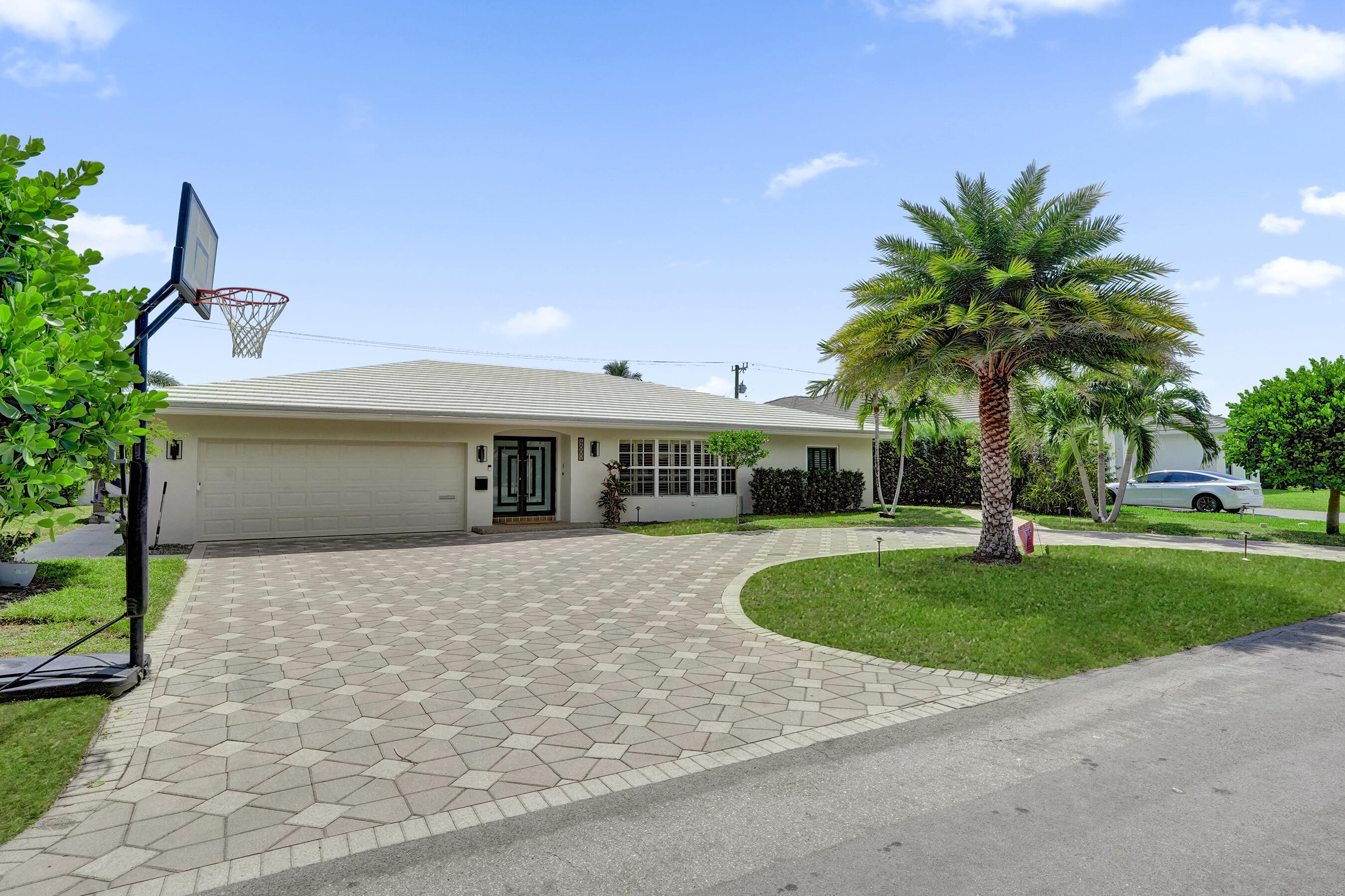 4800 NE 26TH, Fort Lauderdale FL 33308