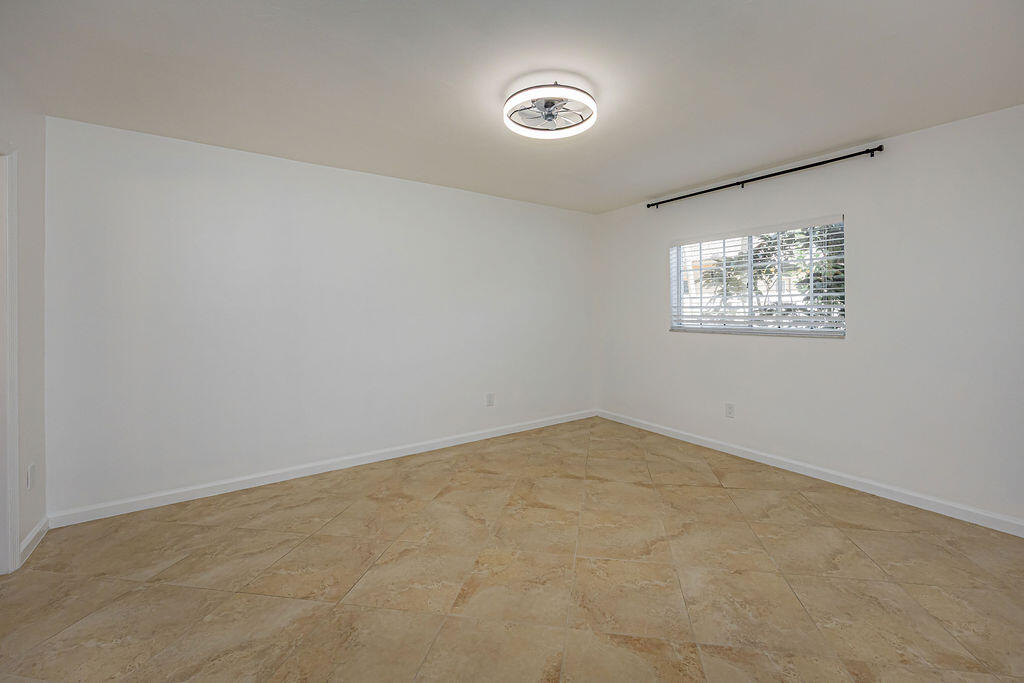 1501 PALM BEACH TRACE, Royal Palm Beach FL 33411