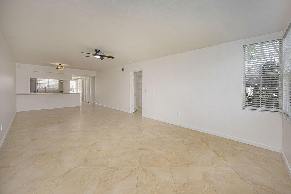 1501 PALM BEACH TRACE, Royal Palm Beach FL 33411