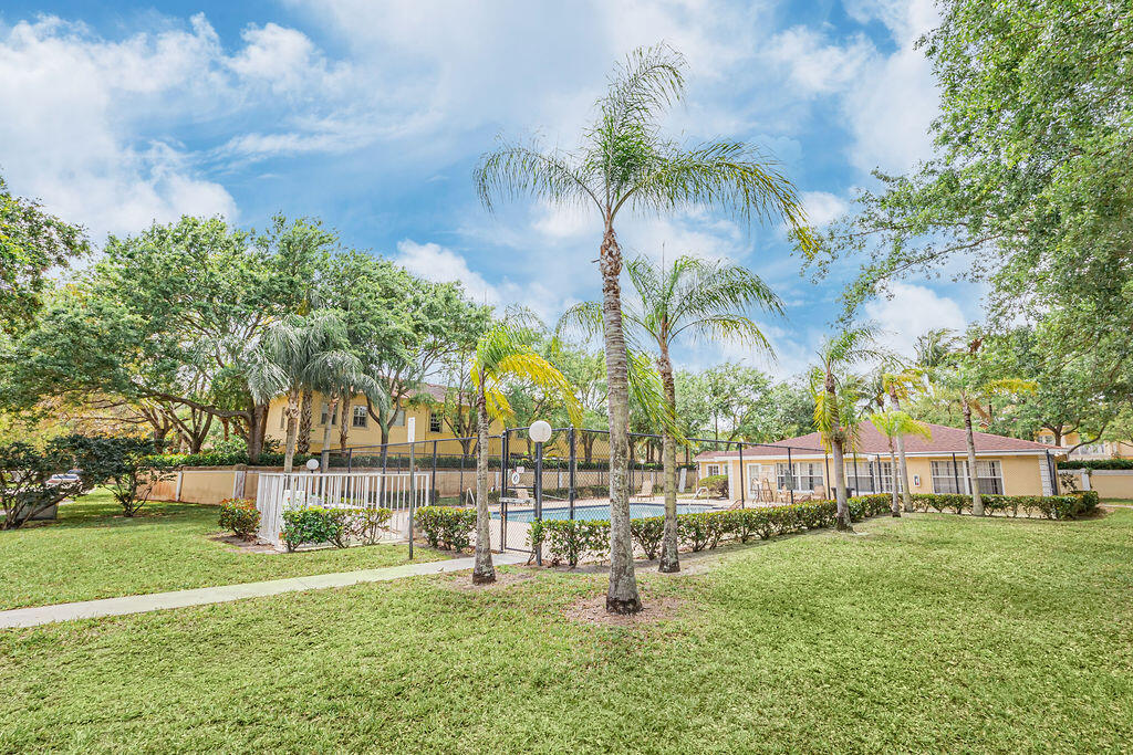 1501 PALM BEACH TRACE, Royal Palm Beach FL 33411