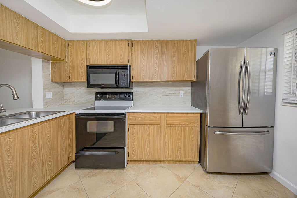 1501 PALM BEACH TRACE, Royal Palm Beach FL 33411