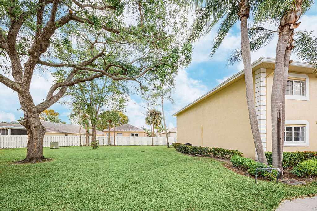 1501 PALM BEACH TRACE, Royal Palm Beach FL 33411