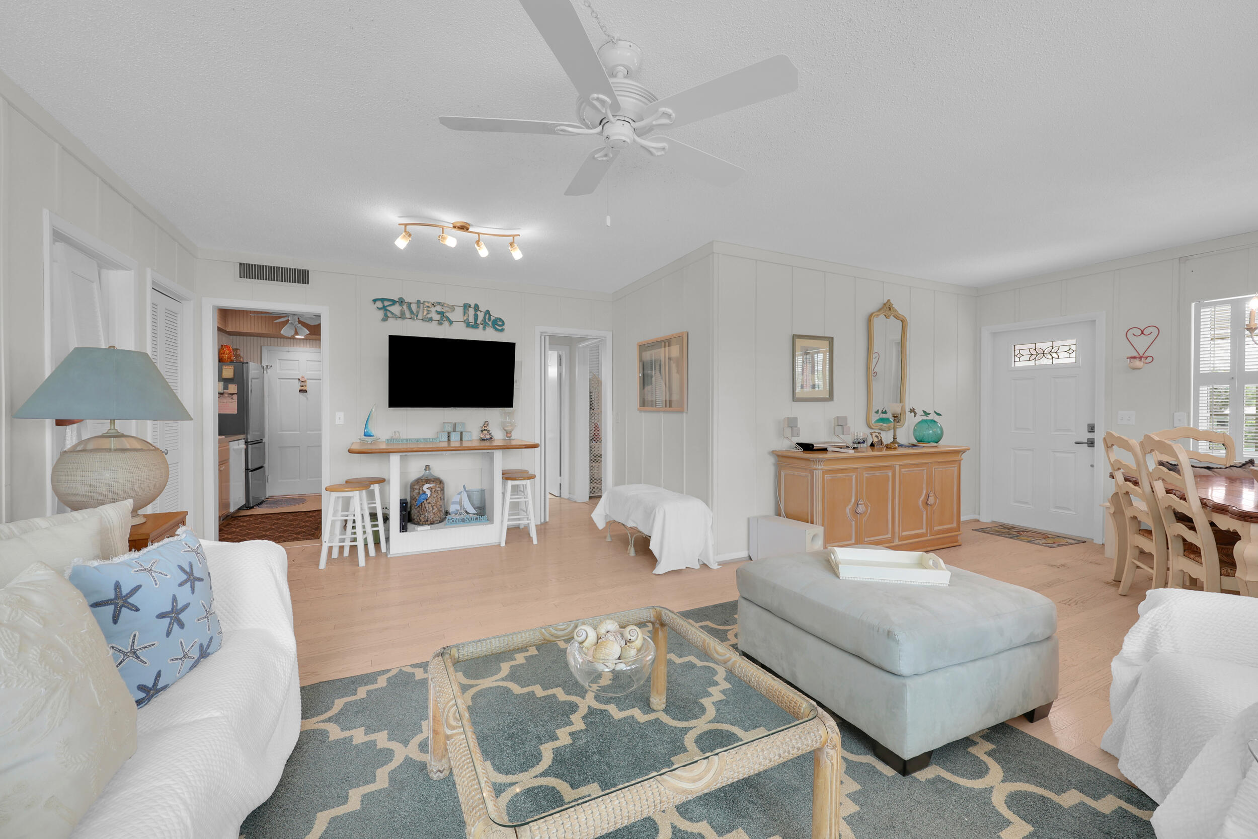 475 Tequesta #16, Tequesta FL 33469