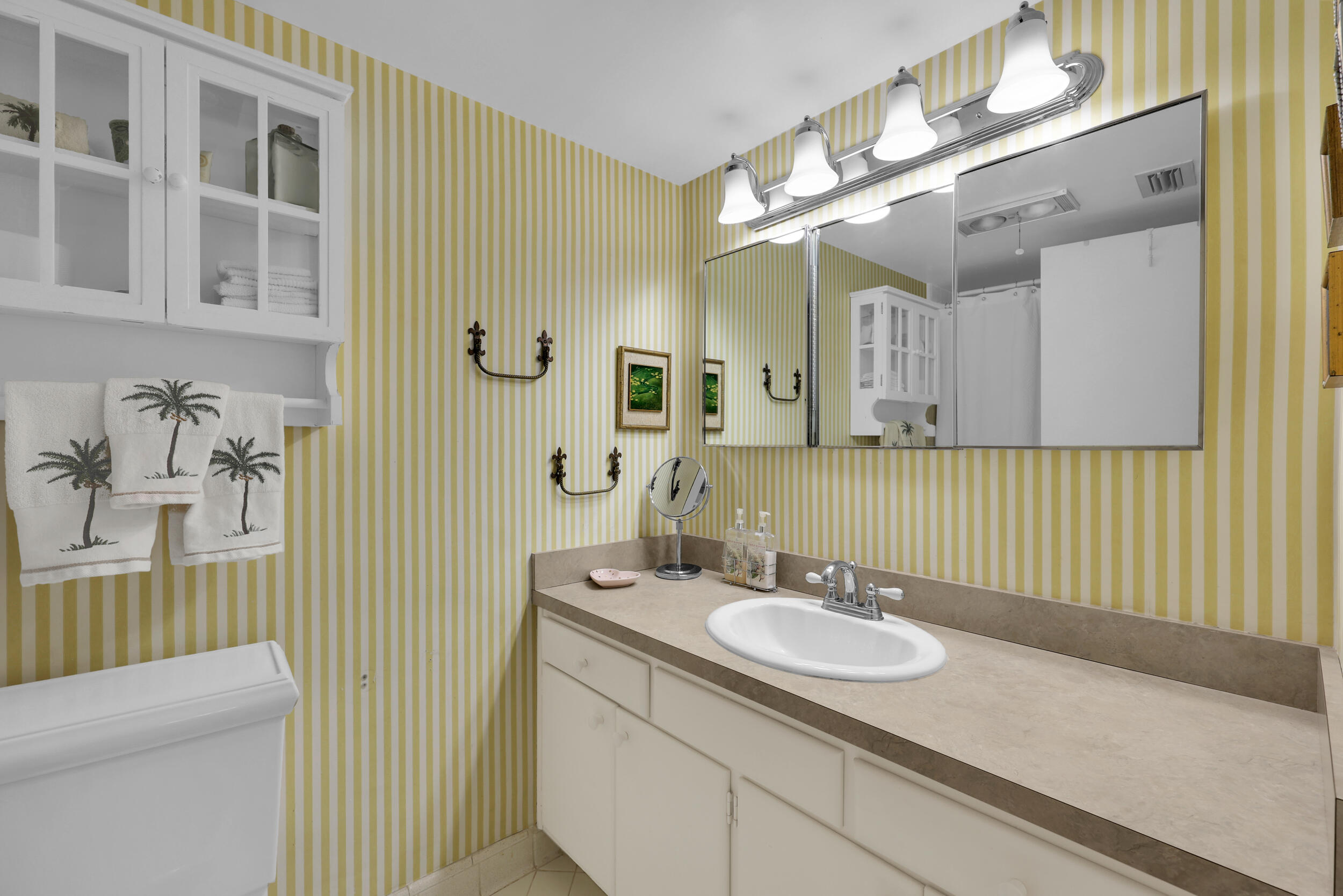 475 Tequesta #16, Tequesta FL 33469