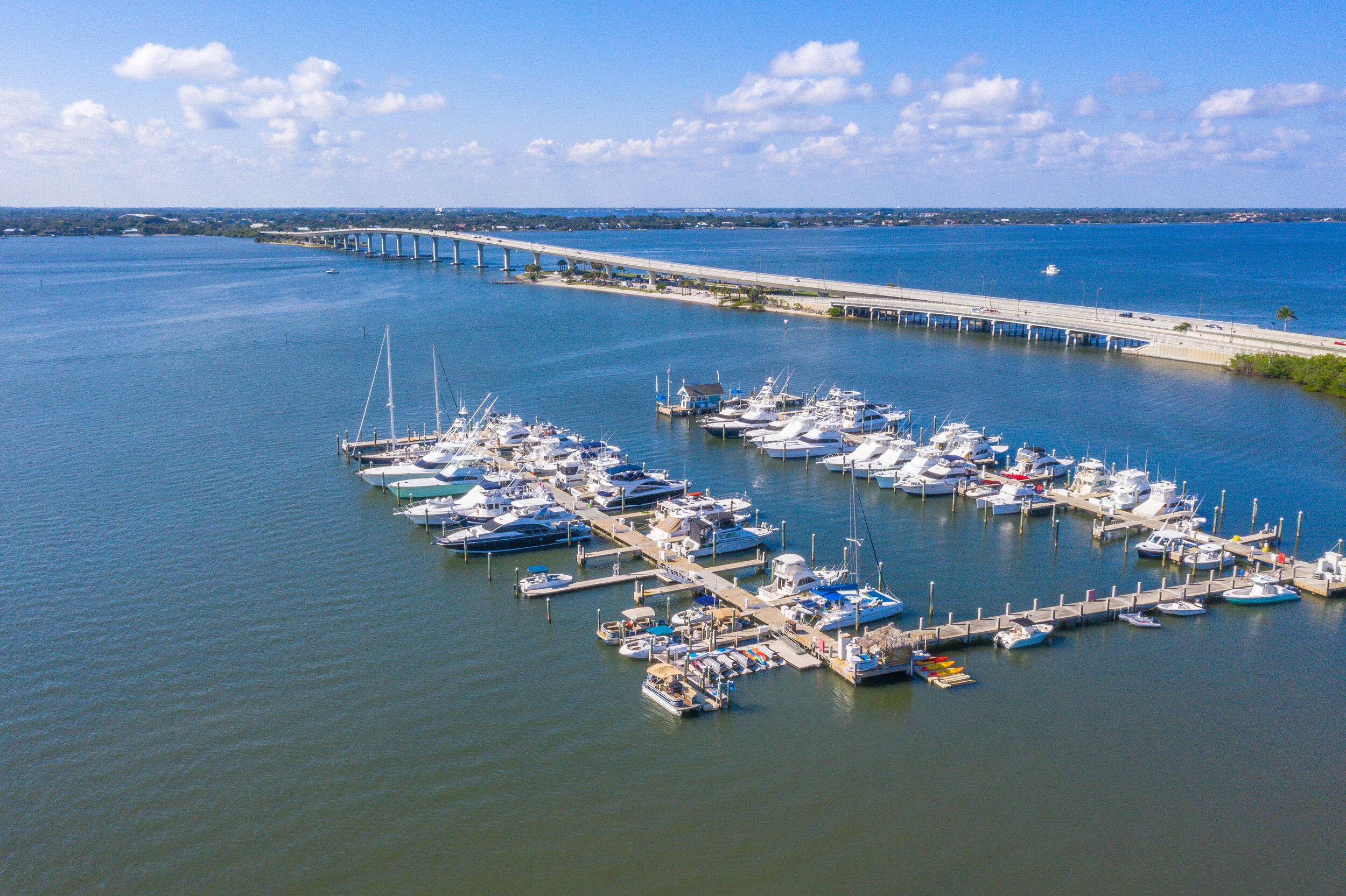 269 NE Edgewater, Stuart FL 34996