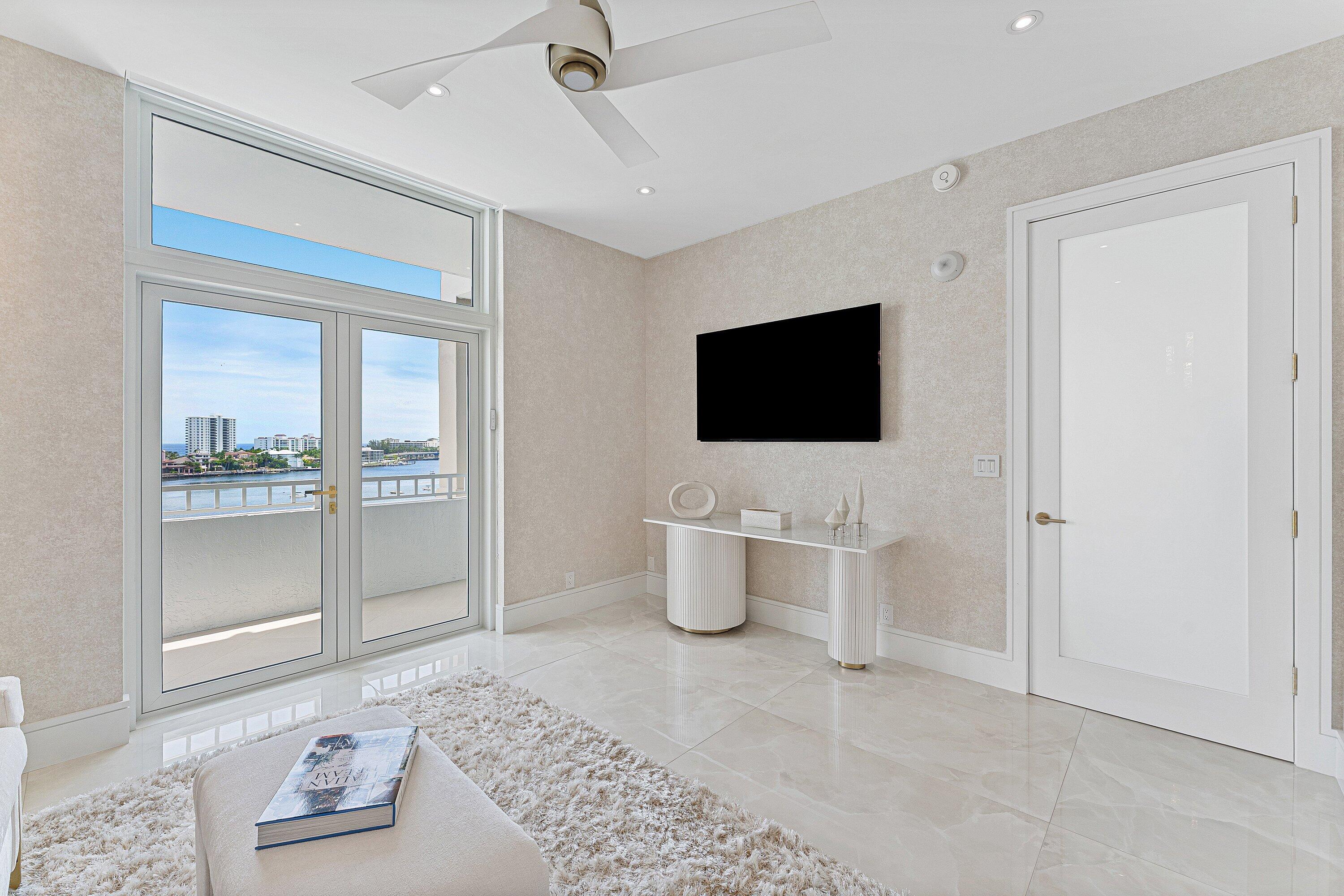300 SE 5TH #8050, Boca Raton FL 33432