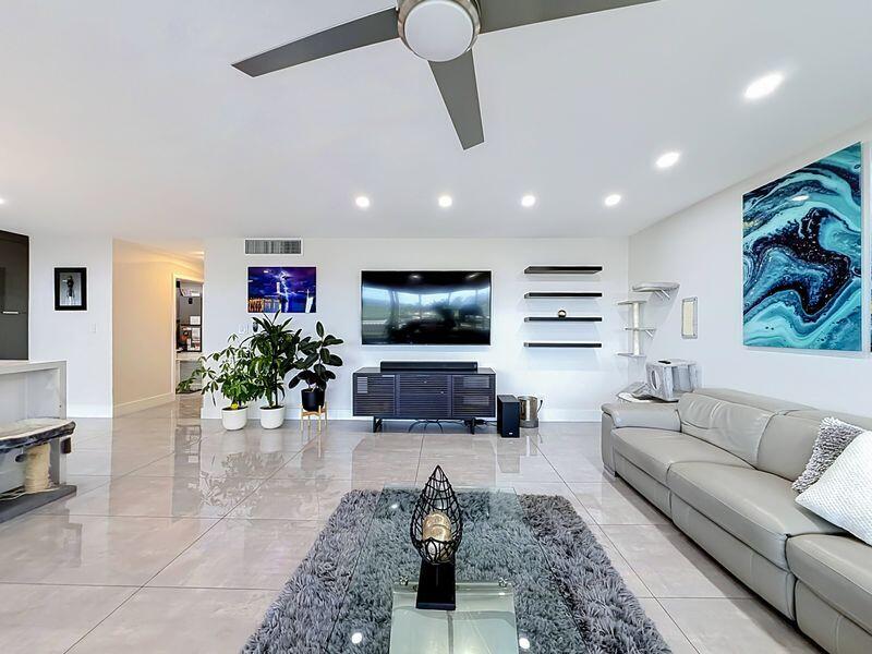3050 NE 47TH #507, Fort Lauderdale FL 33308