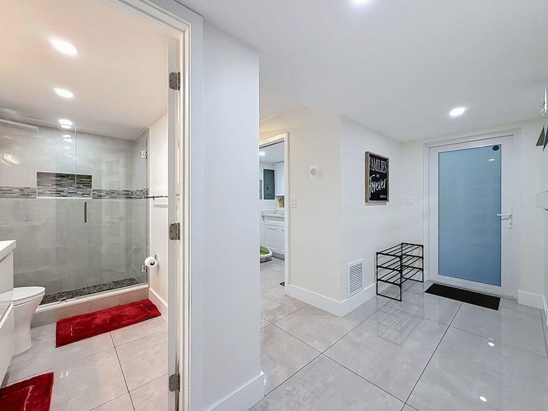 3050 NE 47TH #507, Fort Lauderdale FL 33308