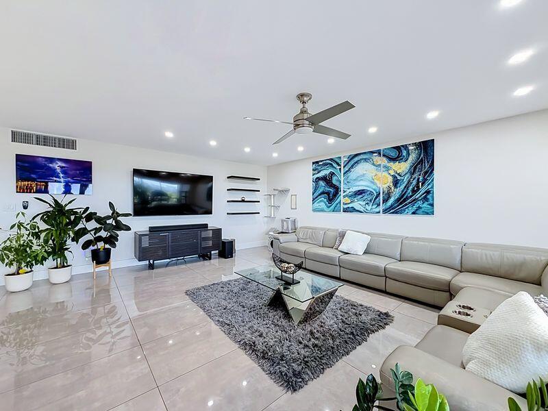 3050 NE 47TH #507, Fort Lauderdale FL 33308