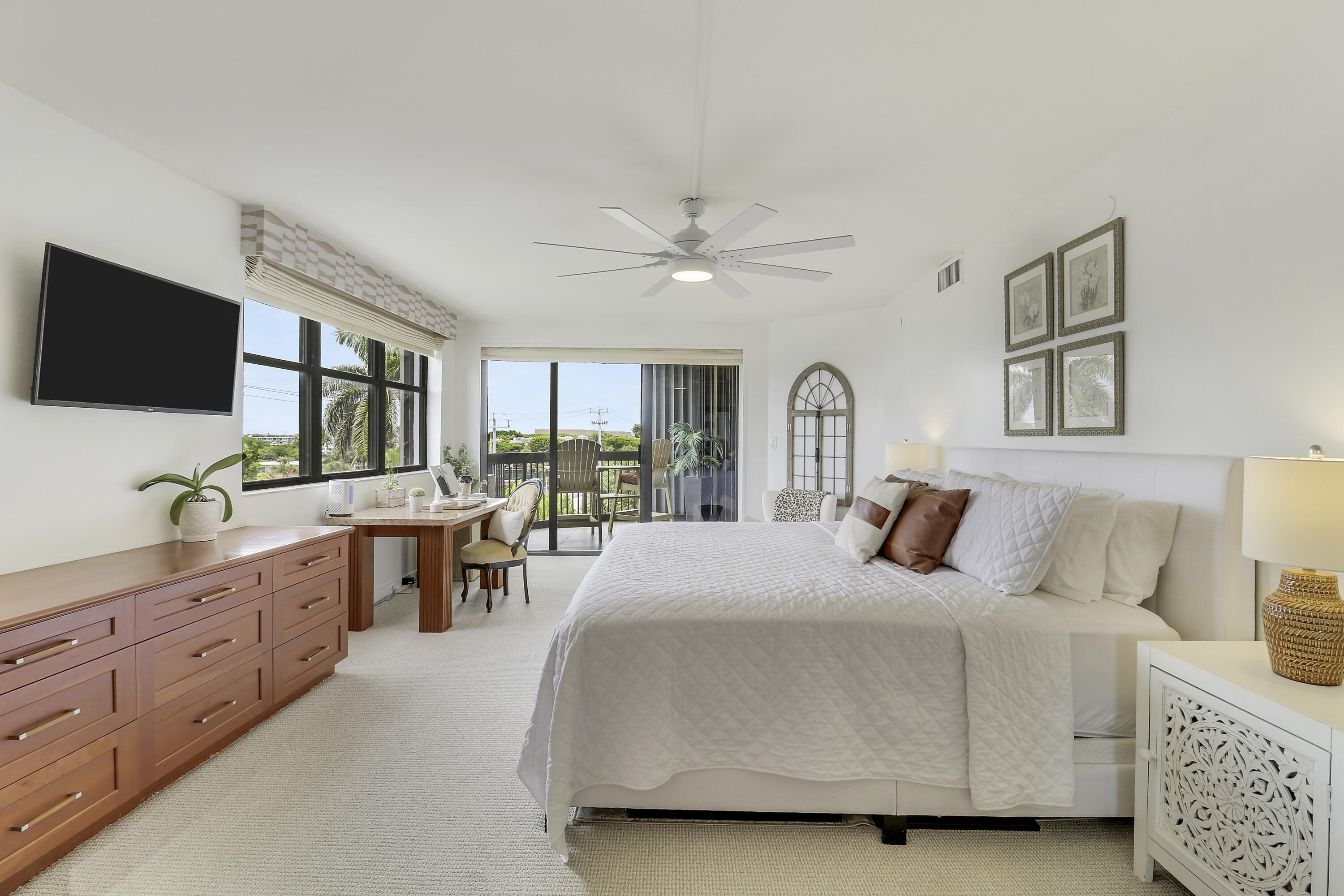 1155 Hillsboro Mile #403, Hillsboro Beach FL 33062