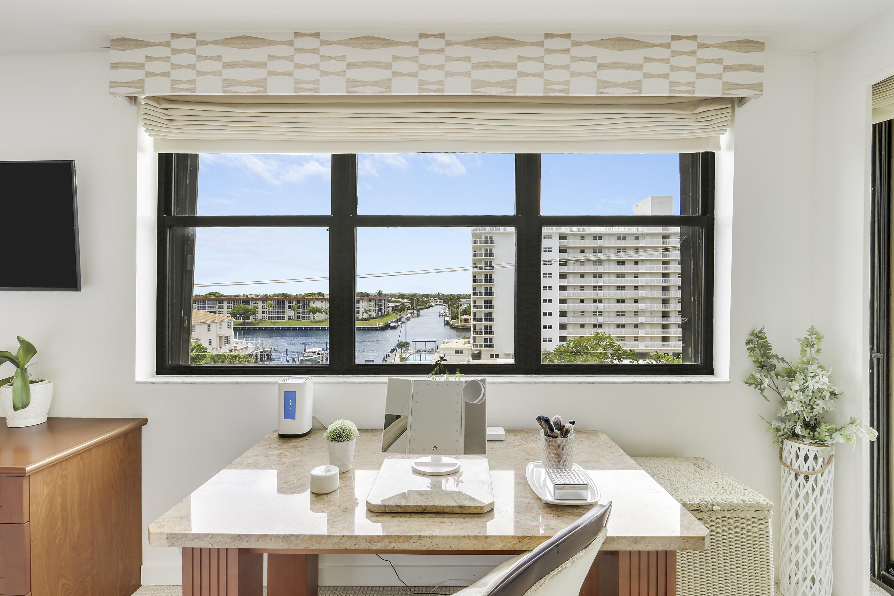 1155 Hillsboro Mile #403, Hillsboro Beach FL 33062