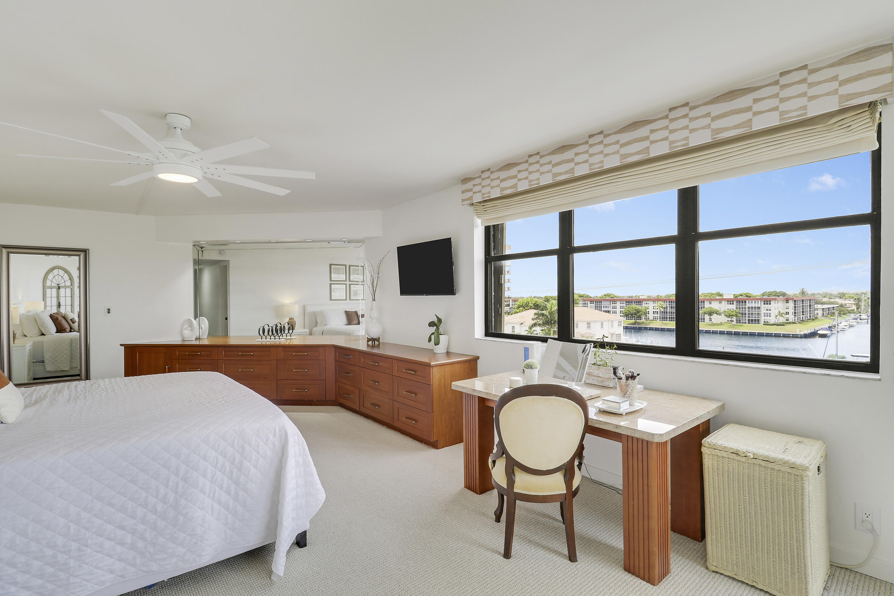 1155 Hillsboro Mile #403, Hillsboro Beach FL 33062