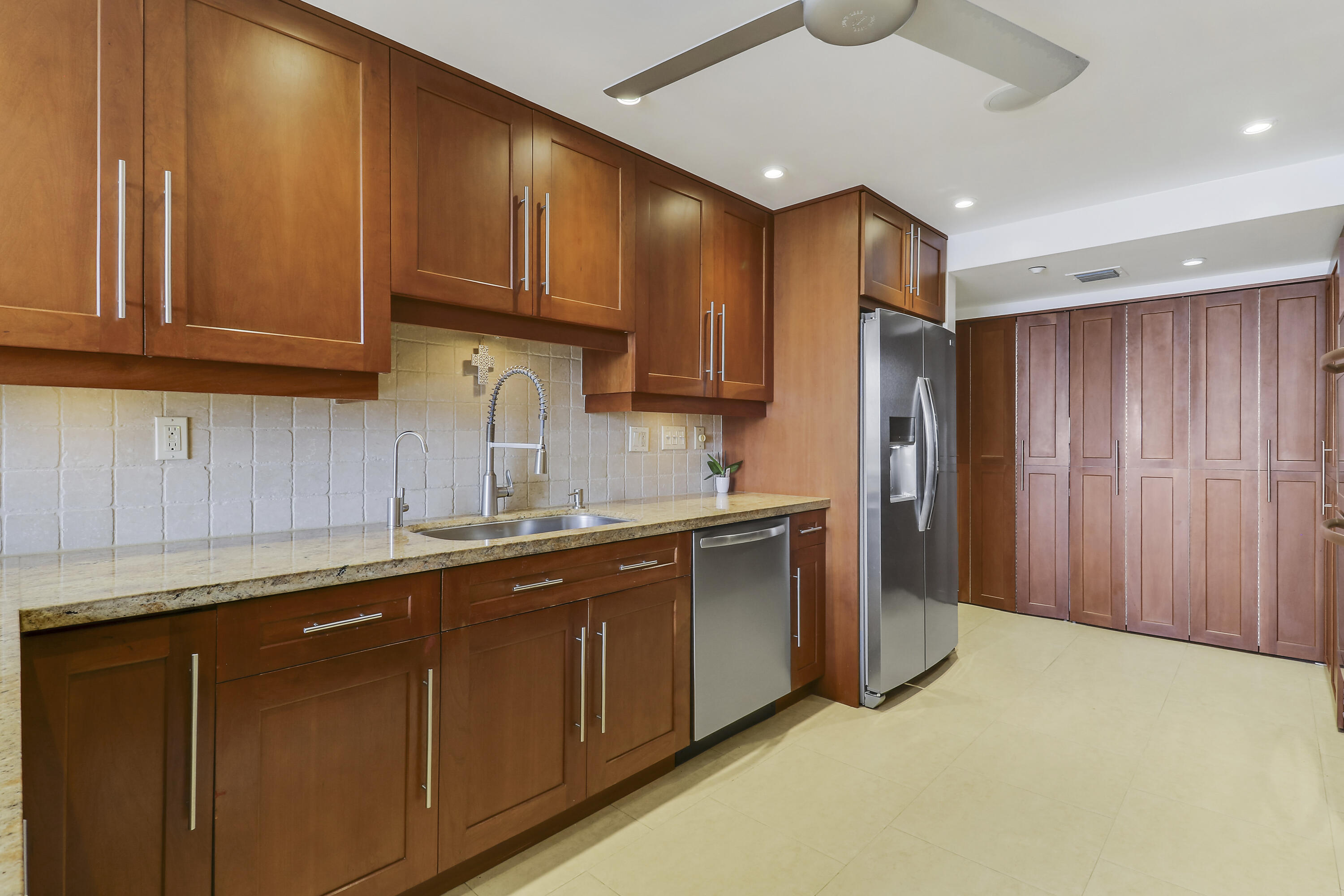 1155 Hillsboro Mile #403, Hillsboro Beach FL 33062