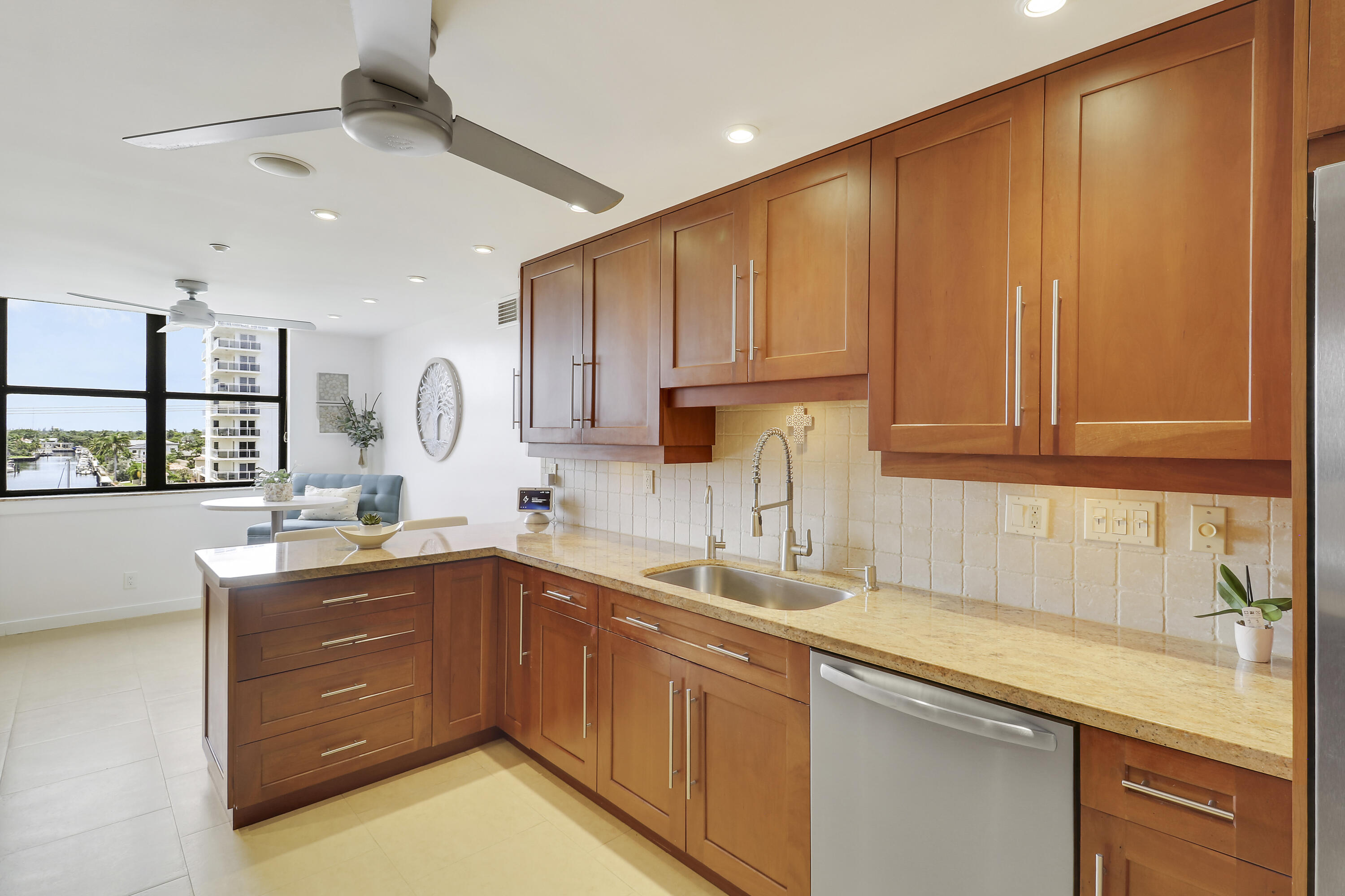 1155 Hillsboro Mile #403, Hillsboro Beach FL 33062